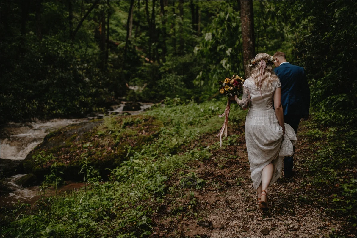 oskar-blues-ranch-wedding-spring-nc_0016.jpg