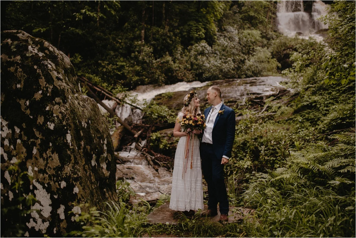 oskar-blues-ranch-wedding-spring-nc_0018.jpg