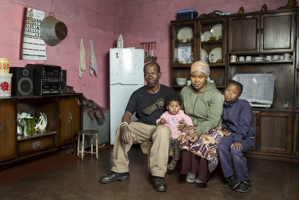 Zimoshile Bozo with his sister Zoleka and her children Avethanda & Amahle, in the home they share.