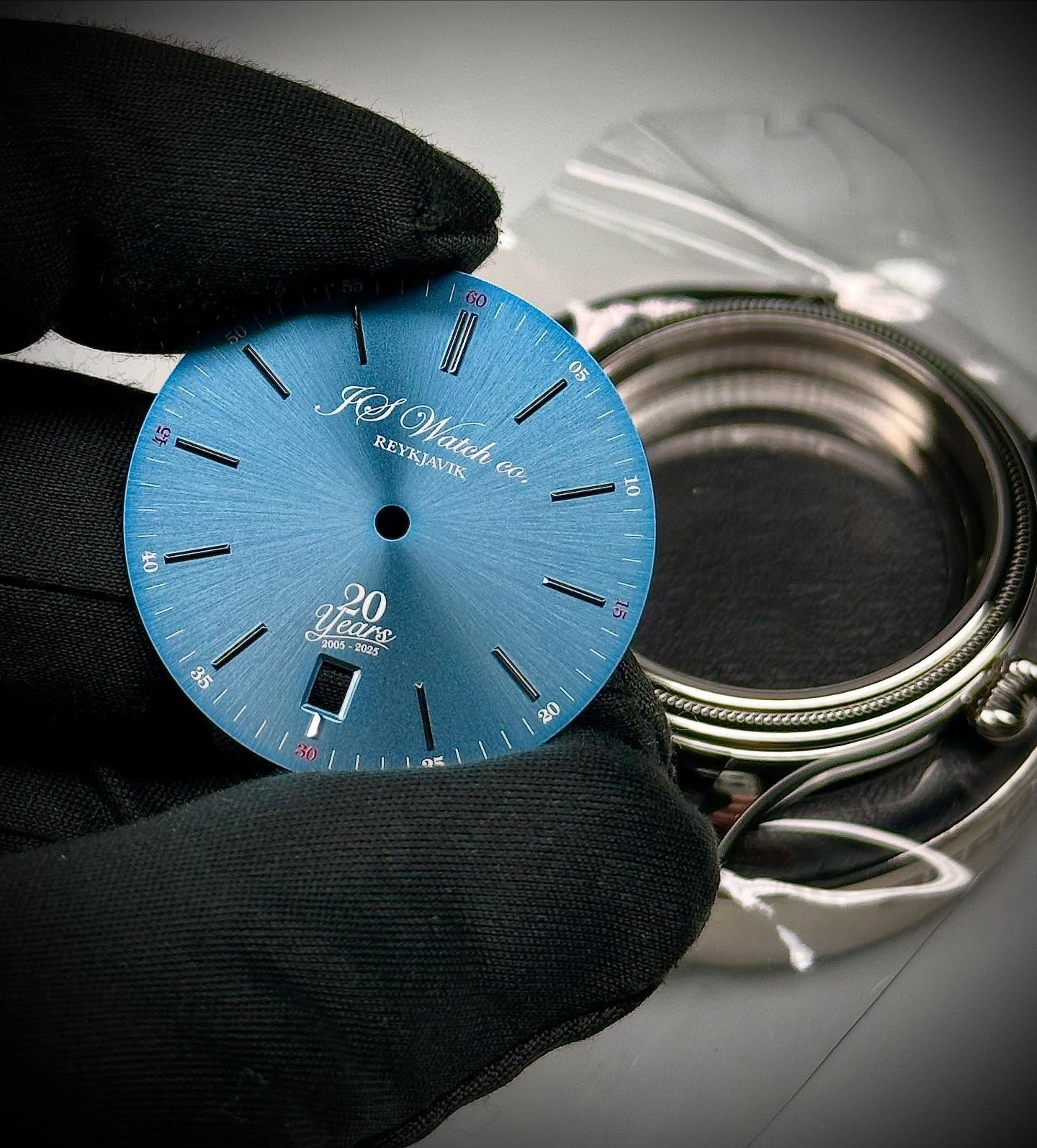 20 Years, 20 Pieces&mdash;time is running out. Soon, they&rsquo;ll all be part of history! 

#JSWatch #20Years20Pieces #LimitedEdition #Reykjavik #Iceland #WatchesOfInstagram #Hodinkee #watchcollector #Automatic