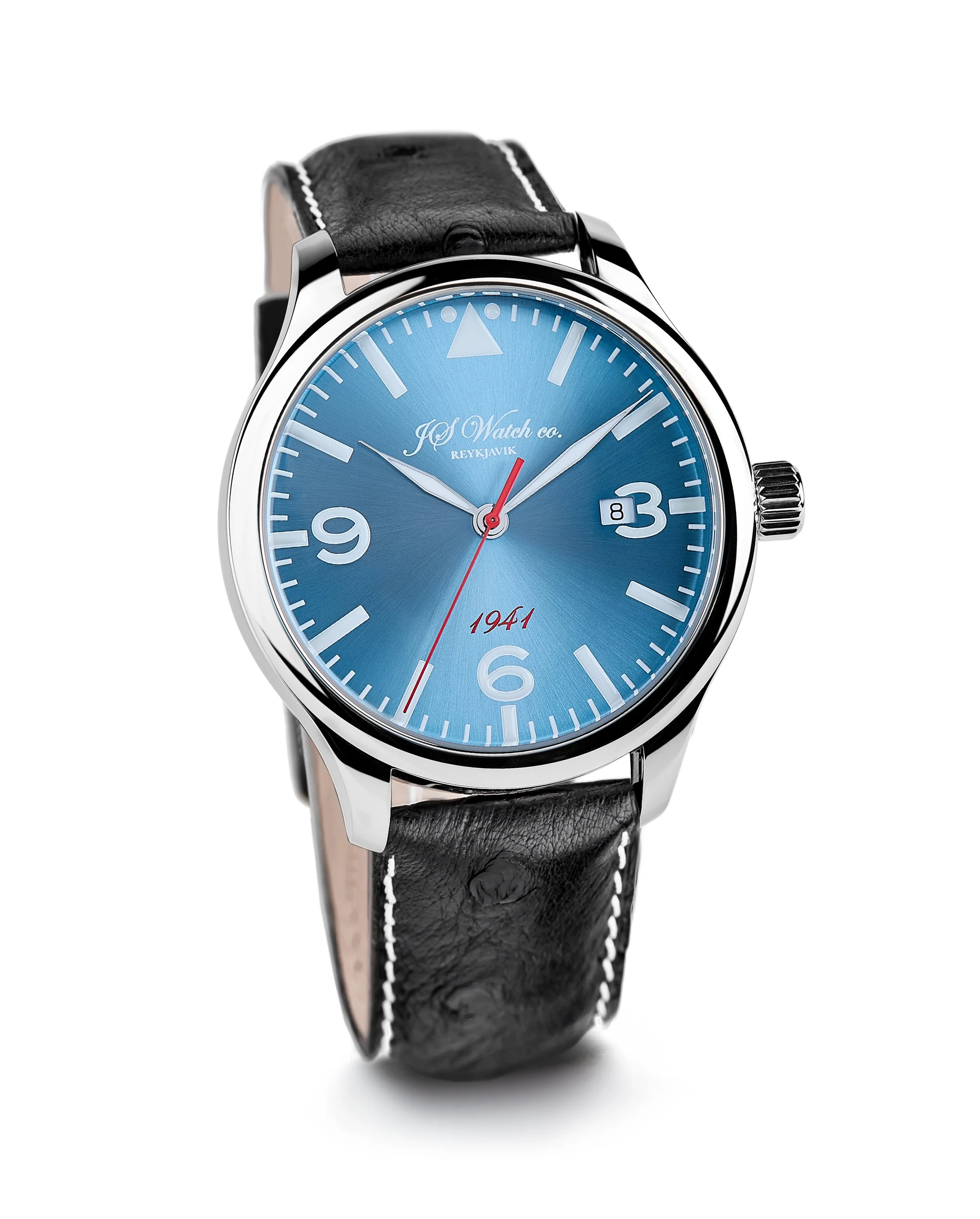 1941 Glacier Blue black ostrich.jpg