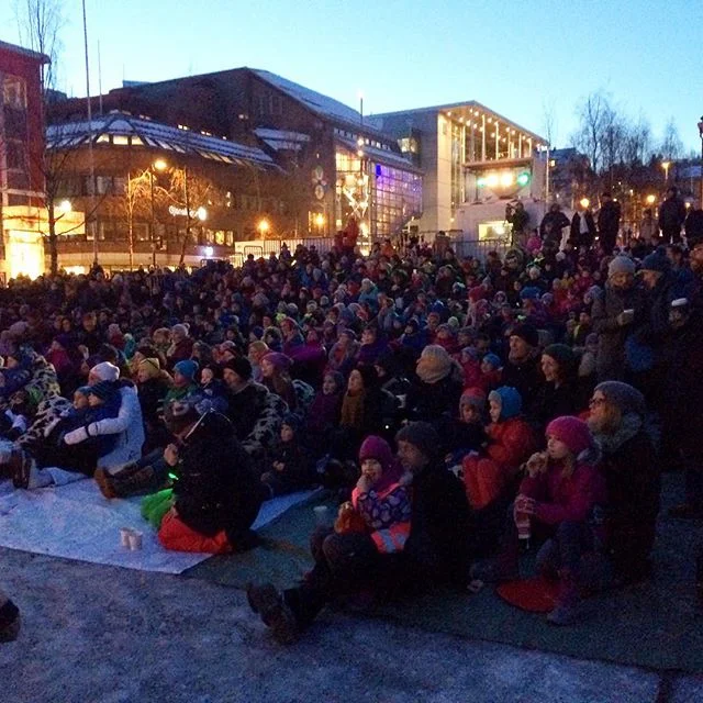 Crowd on #dunder #premiere #TIFF16 thanks for coming! Magical moment!