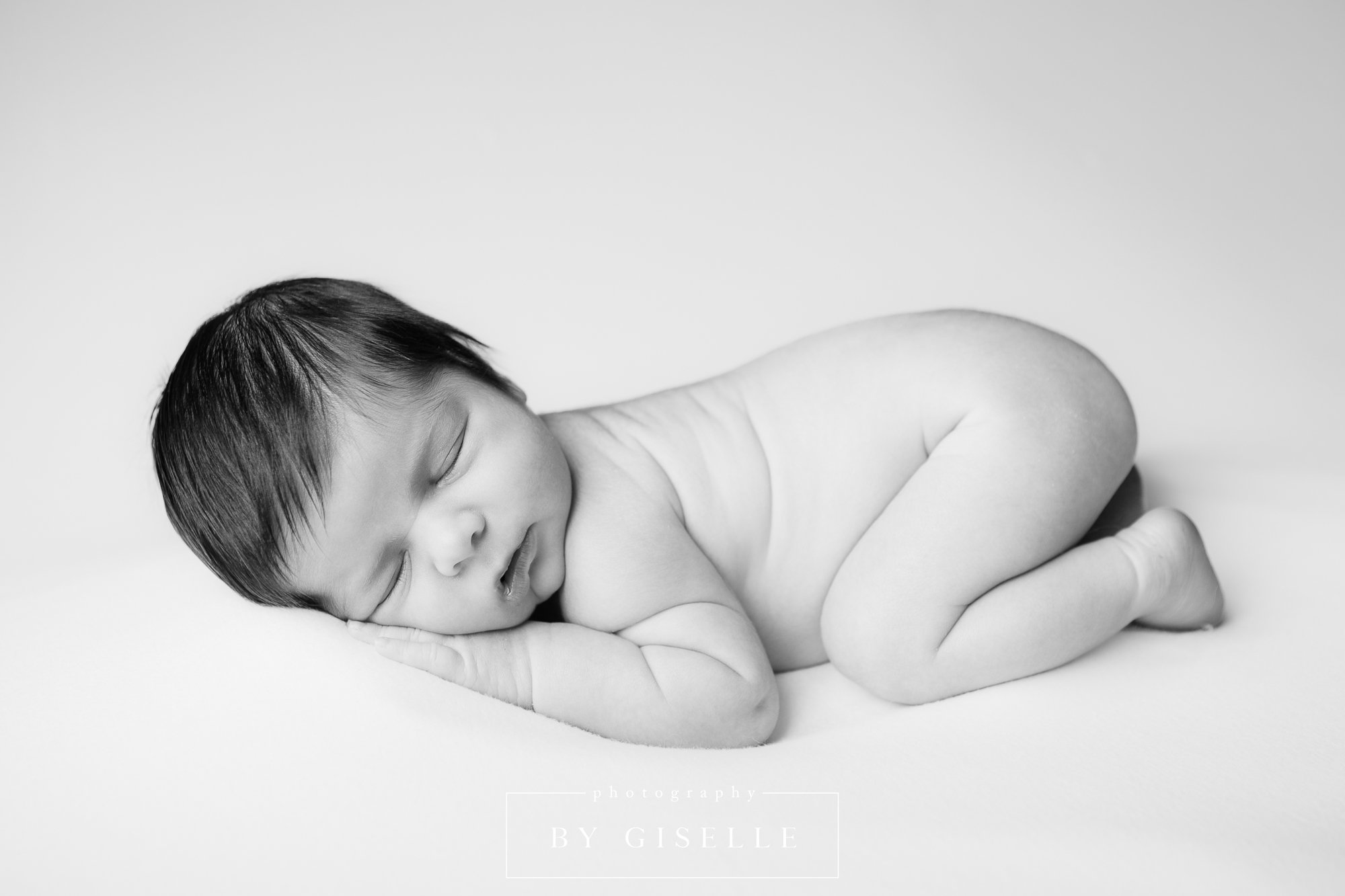 miami newborn photographer 9O4A5146-Edit-2.jpg