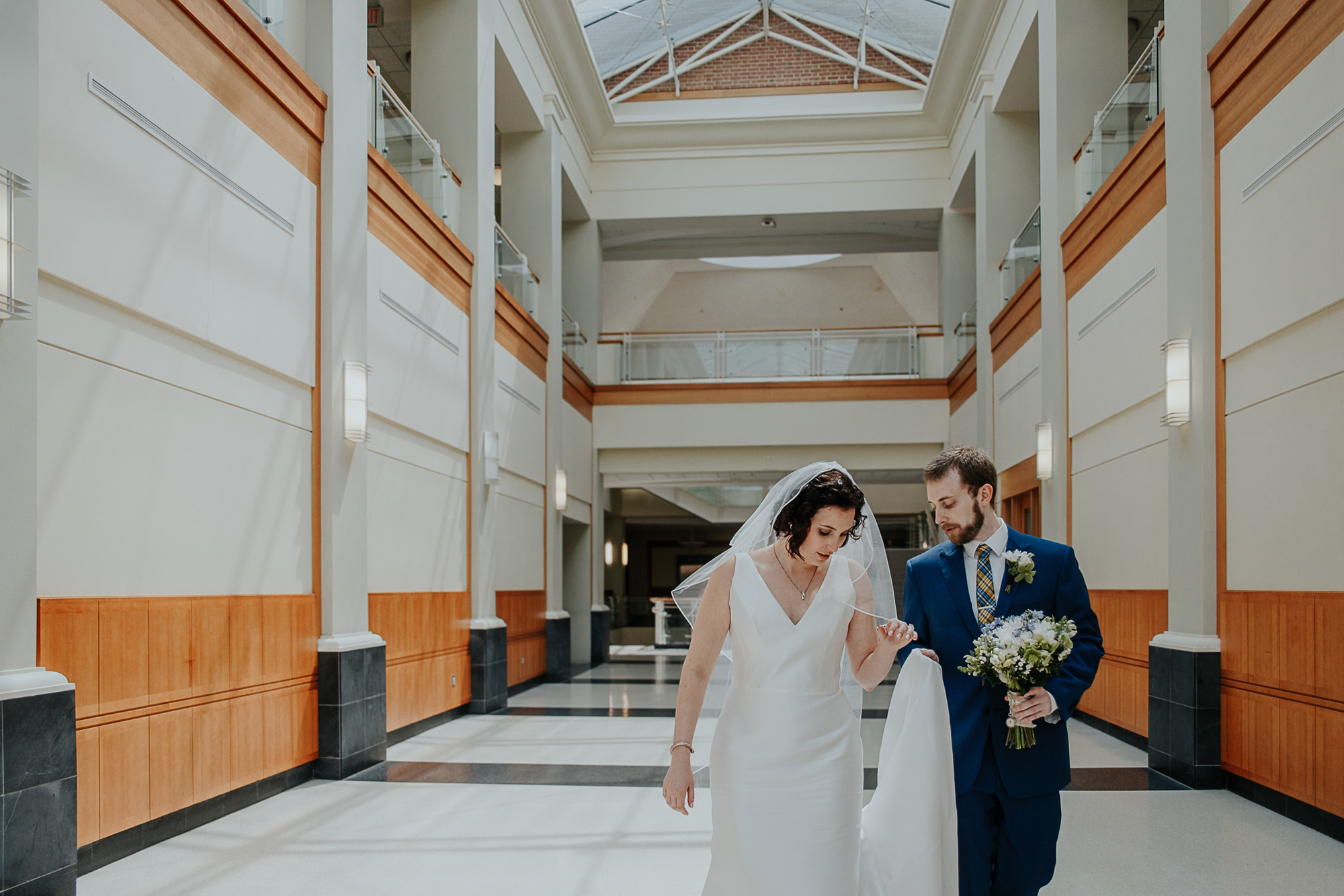 042-annapolis_courthouse_wedding.jpg