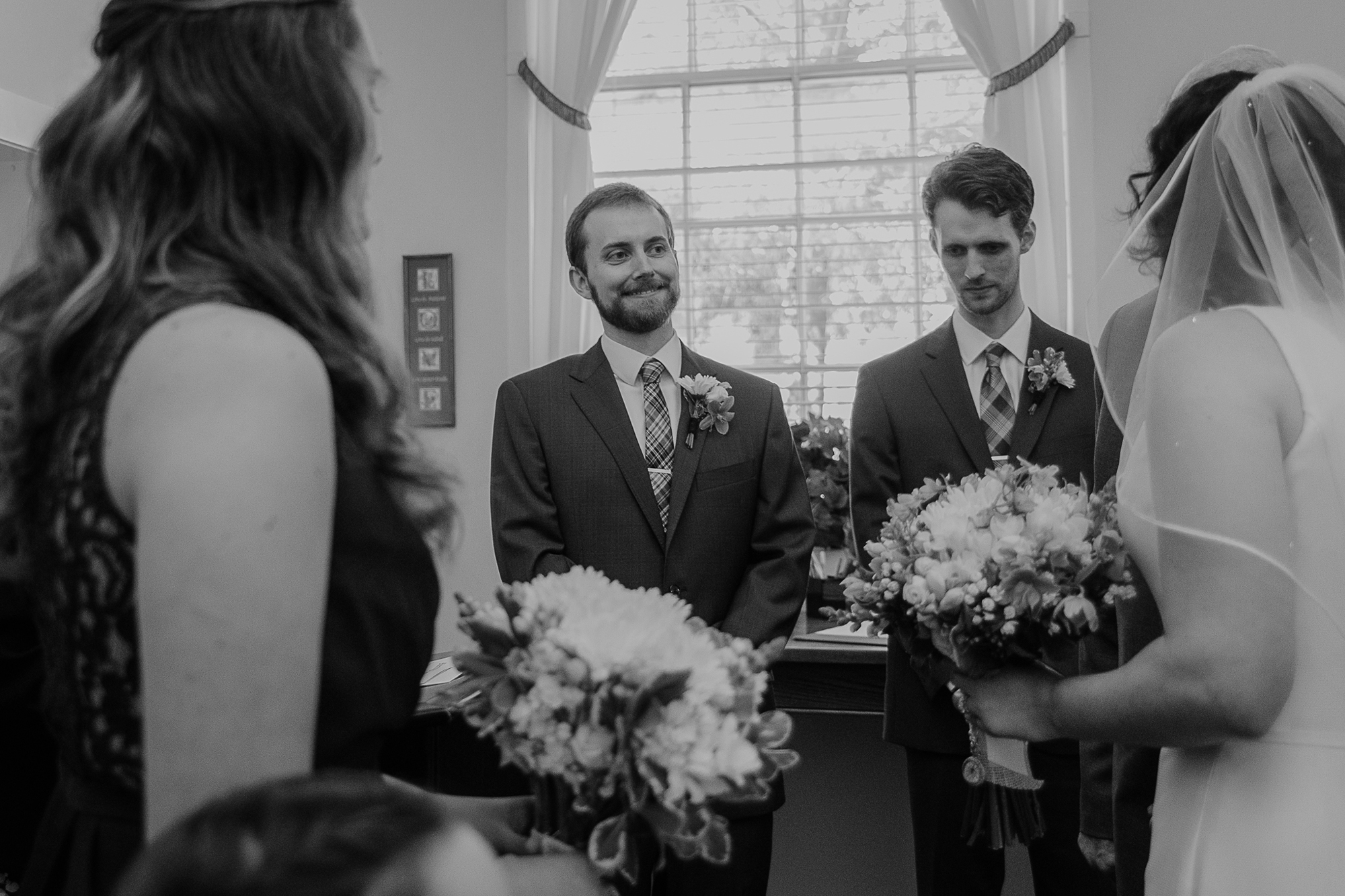 054-annapolis_courthouse_wedding.jpg