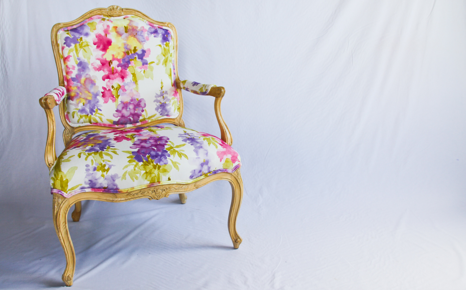 flowerchair.jpg