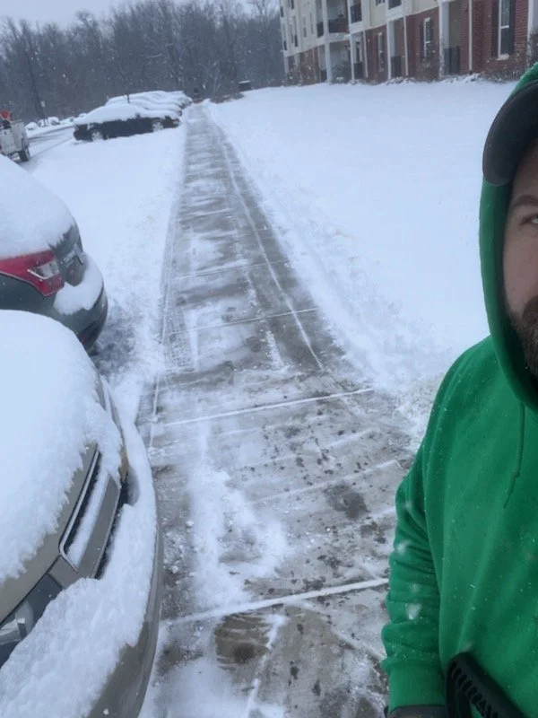 Service - snow removal sidewalk Justin.JPG