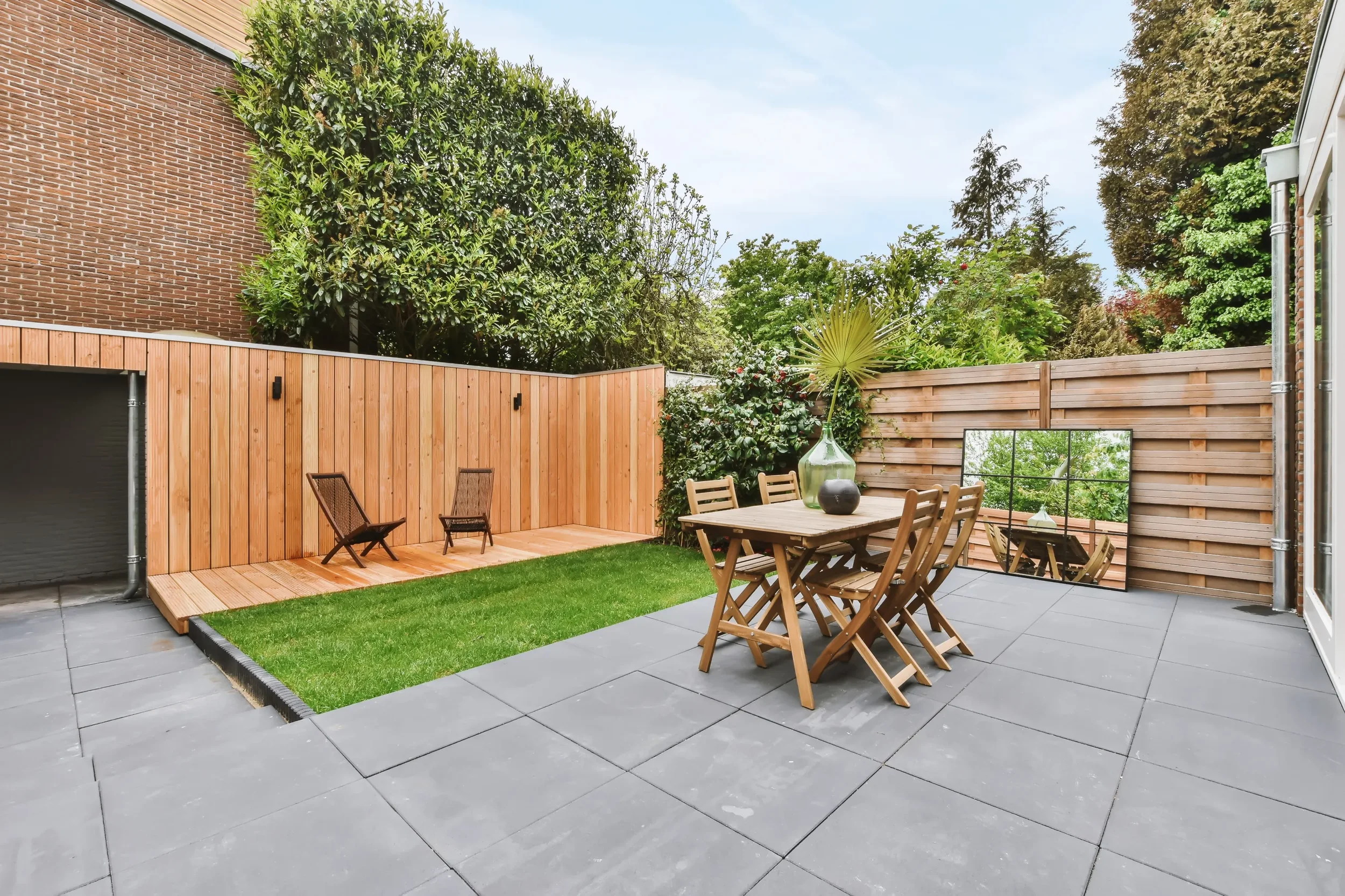 stylish-and-well-maintained-courtyard-of-the-house-2026-03-18-13-35-14-utc.webp