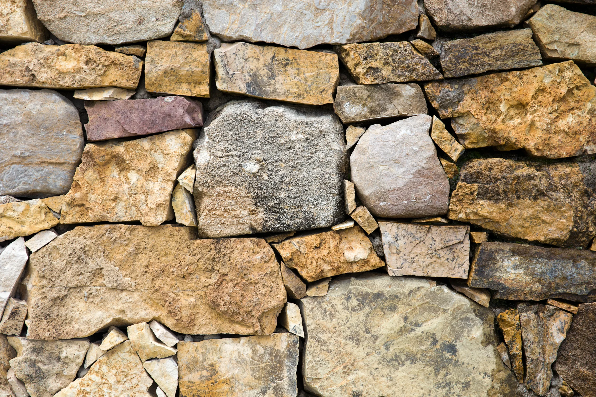old-stone-wall-2026-01-08-06-03-43-utc.webp