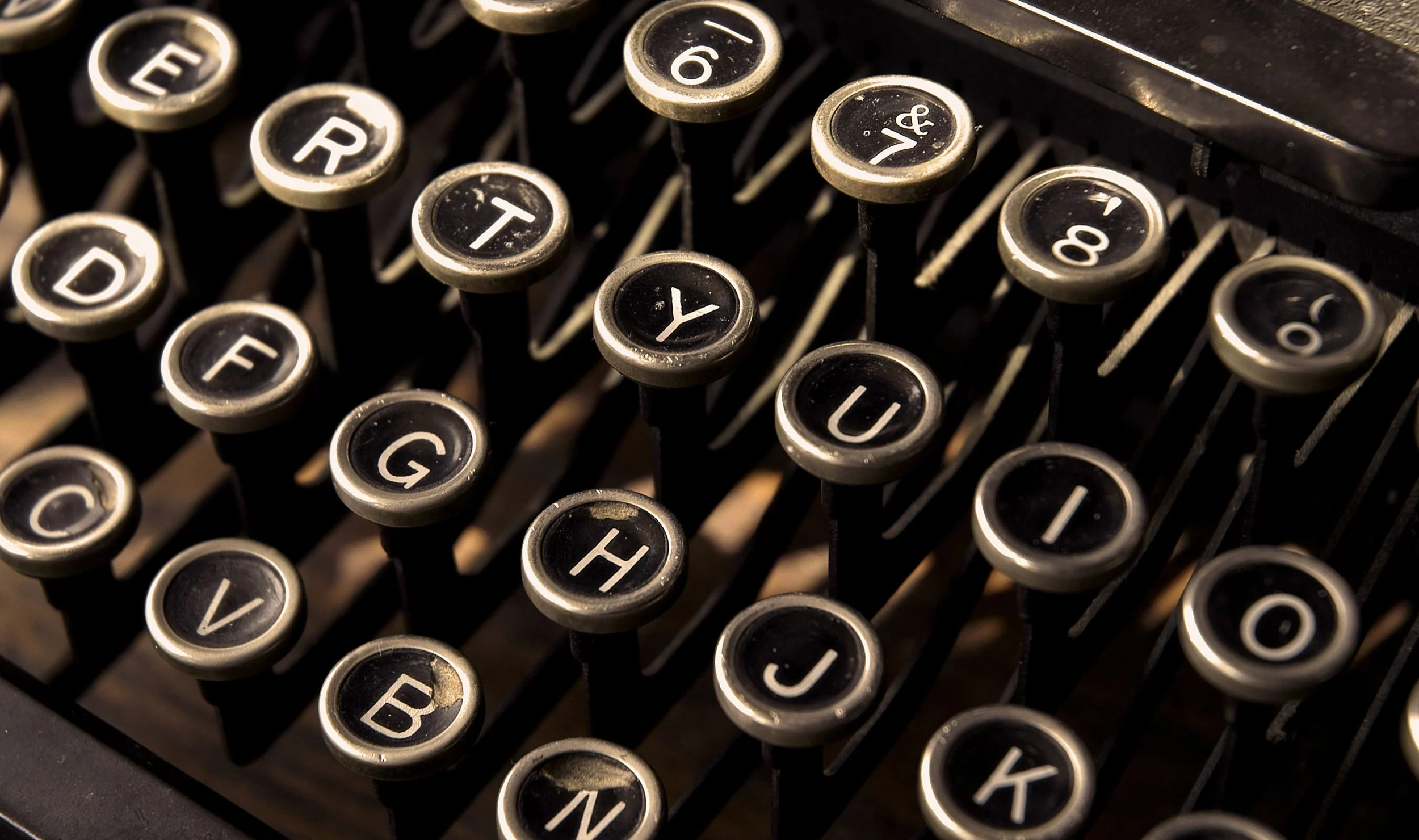  Old typewriter keys. ©Robin Nelson                                 