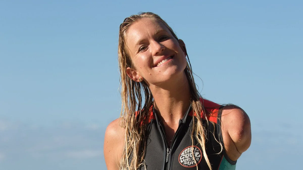 DOCUMENTARY REVIEW: Bethany Hamilton: Unstoppable