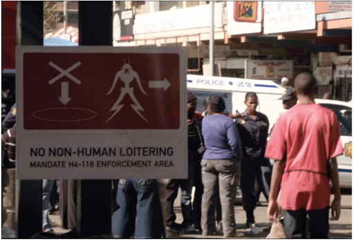 Fig. 2 (right): Johannesburg’s citizens reactions and public signs