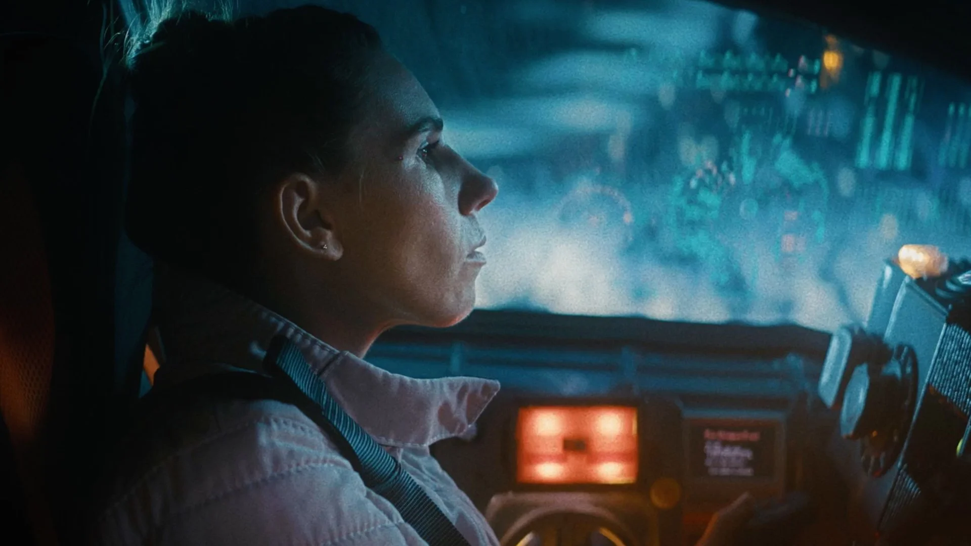 MolliandMaxinTheFuture_Still11_1920x1080.jpg