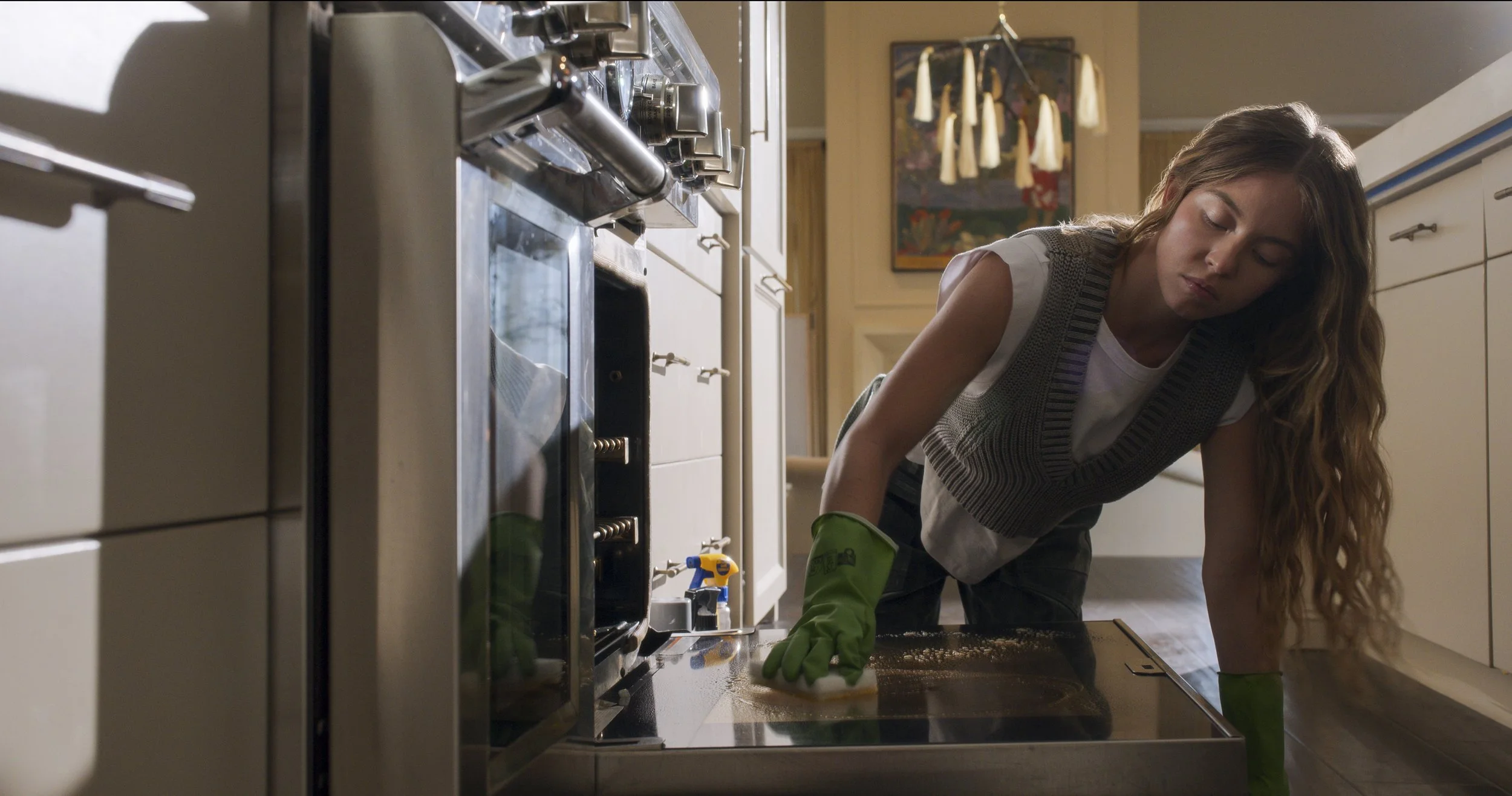 housemaid-sg-01035rc.jpg