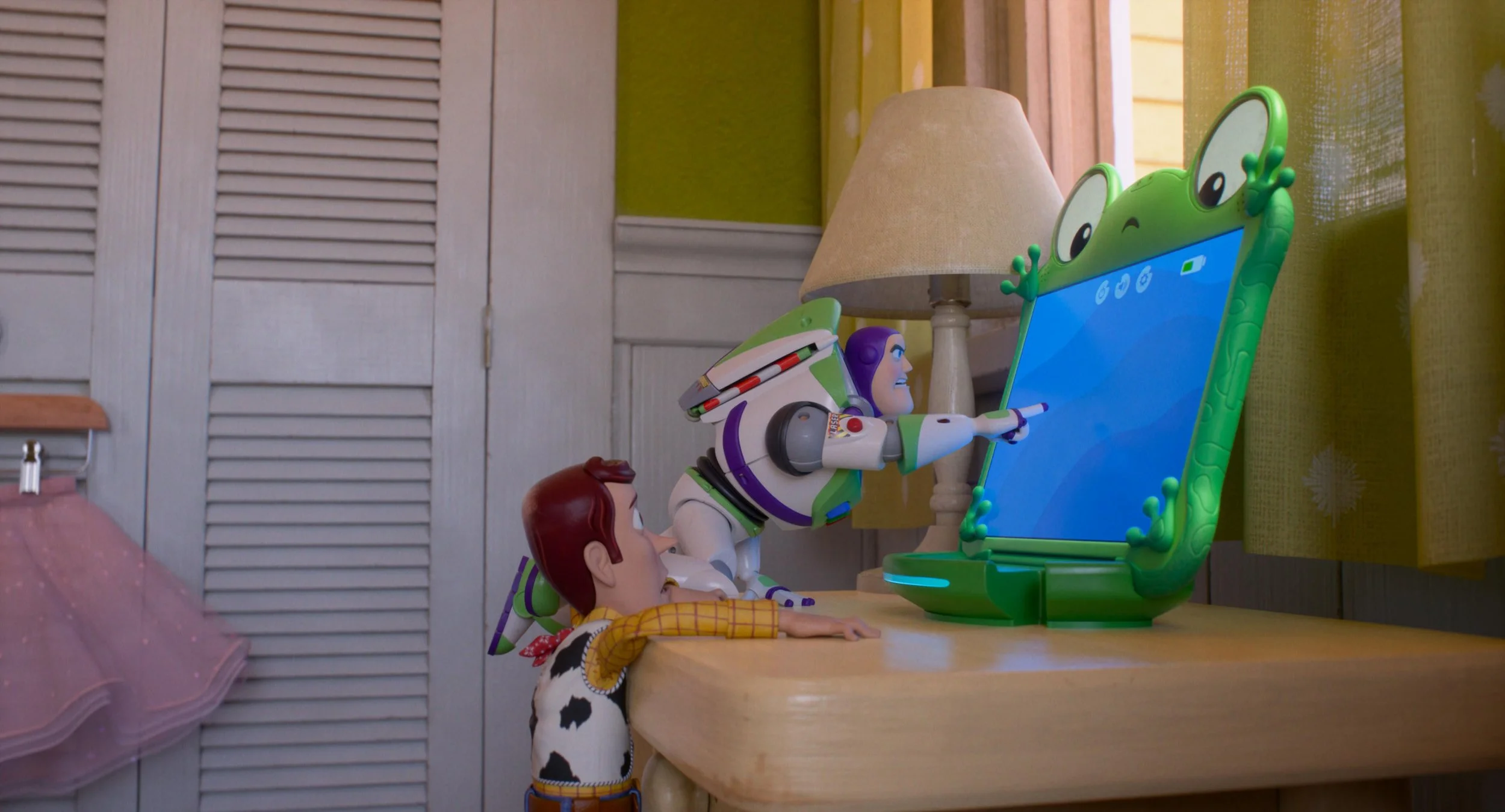 TOYSTORY5-ONLINE-USE t527 .jpg