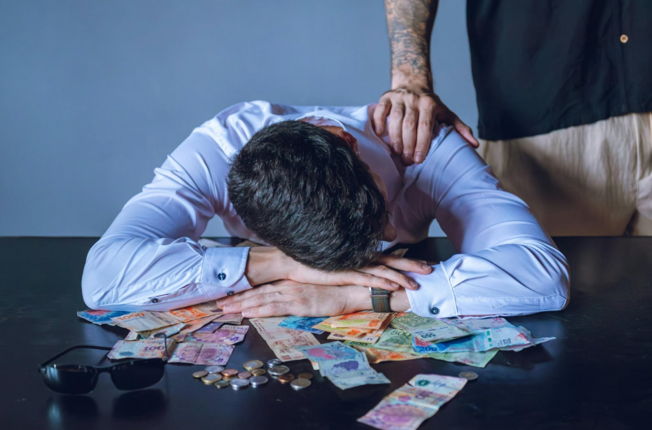What to Do When Life Doesn't Go to Plan Financially