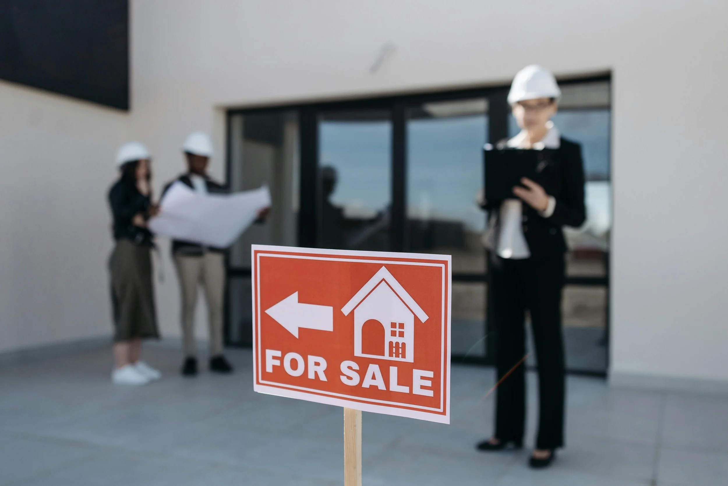 From Staging to Closing: The Ins and Outs of Selling Your House