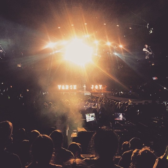 Vance Joy, World Tour