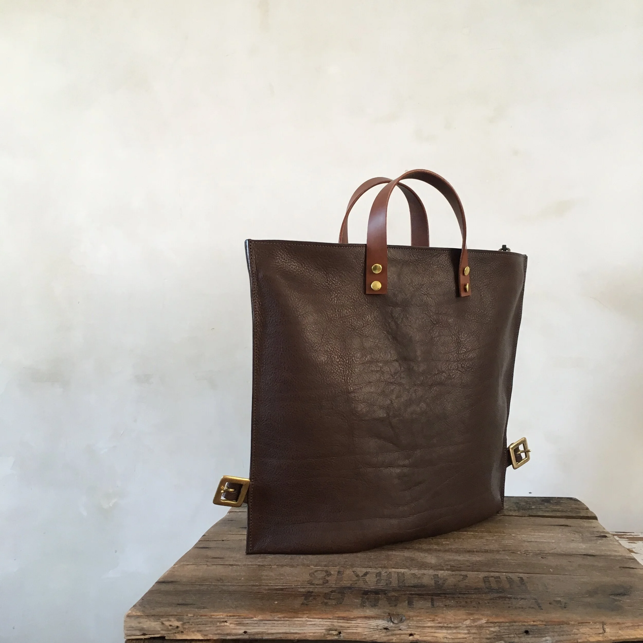 hidden base choc small8.JPG