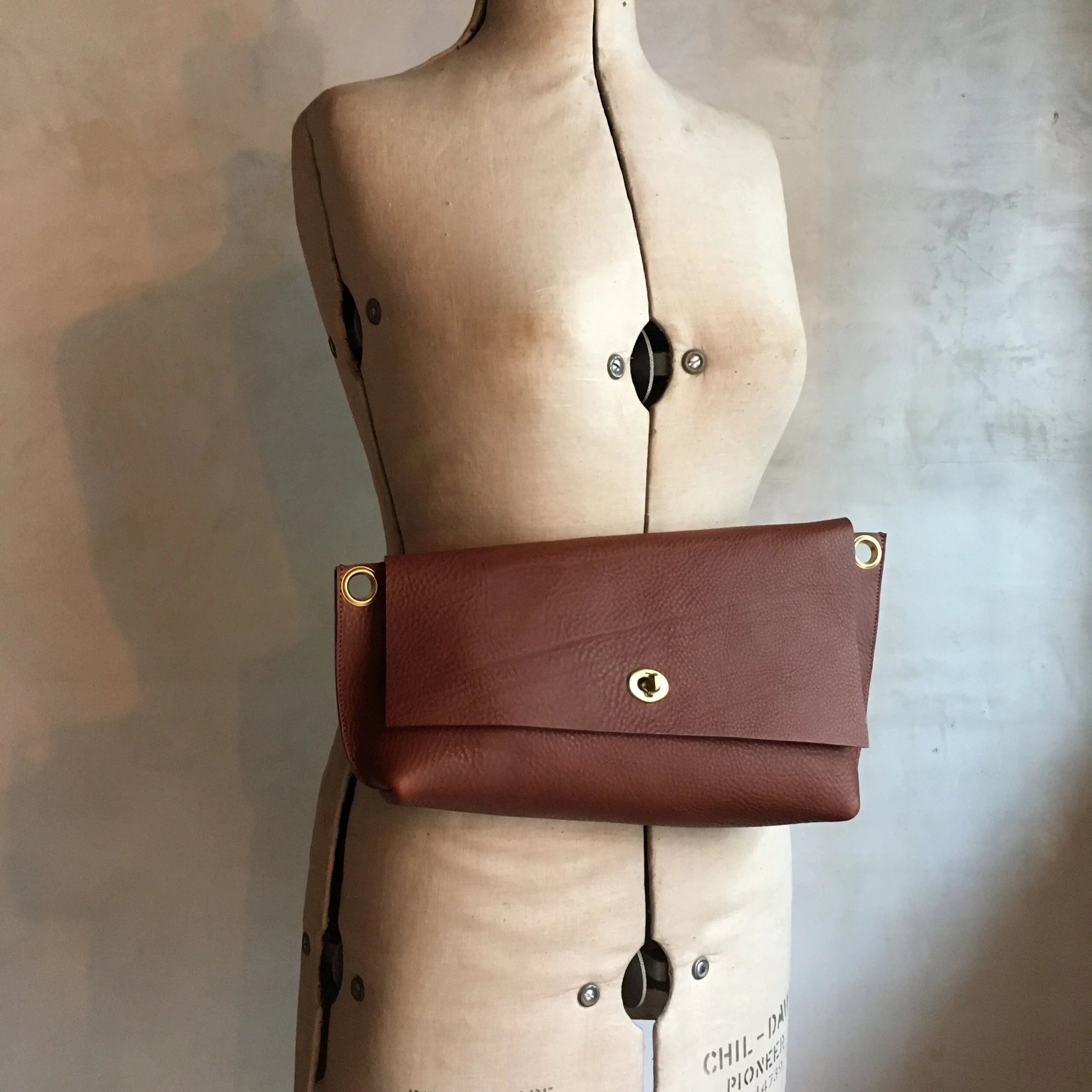 aysmmetric satchel classic large5.JPG