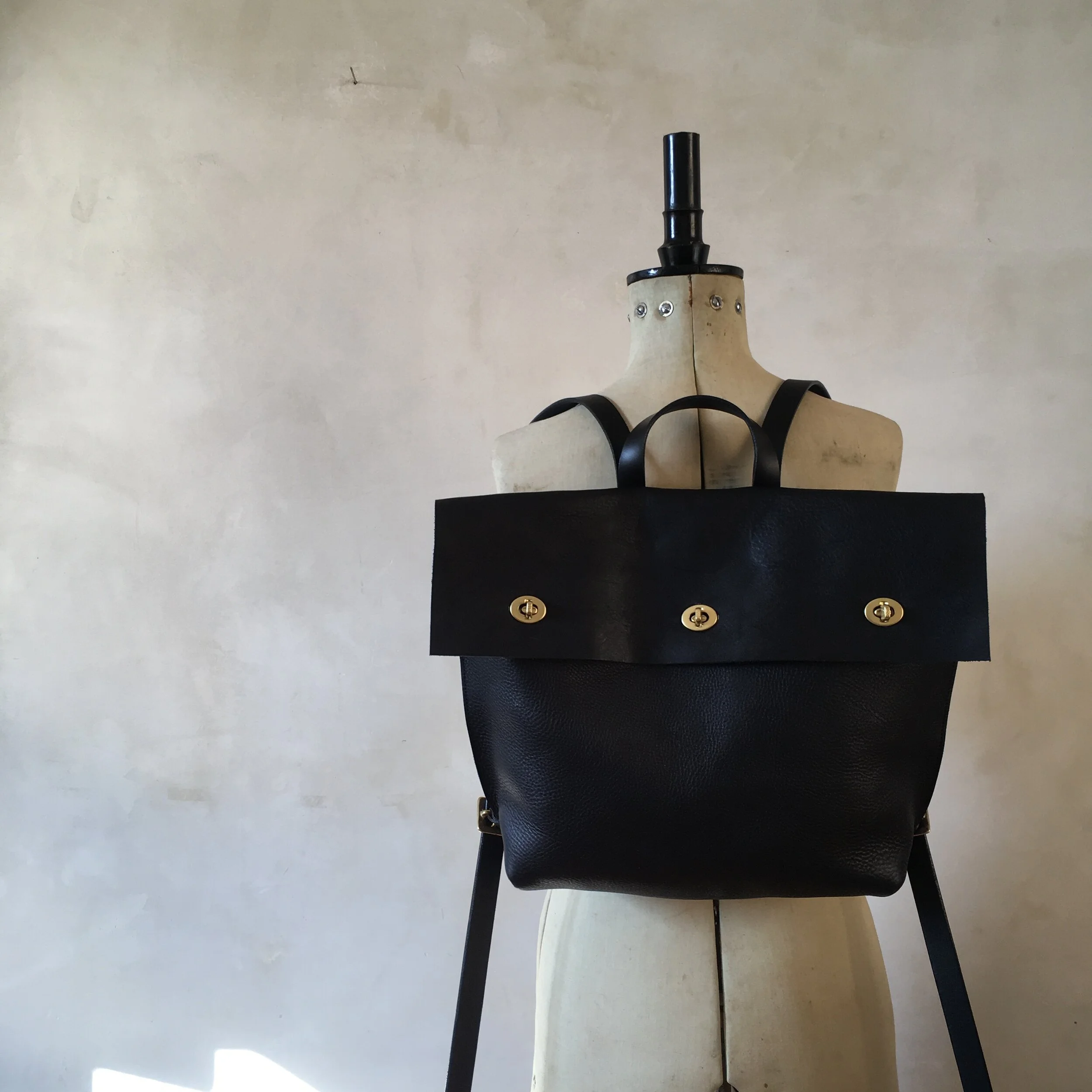 triple turn lockBP1.JPG