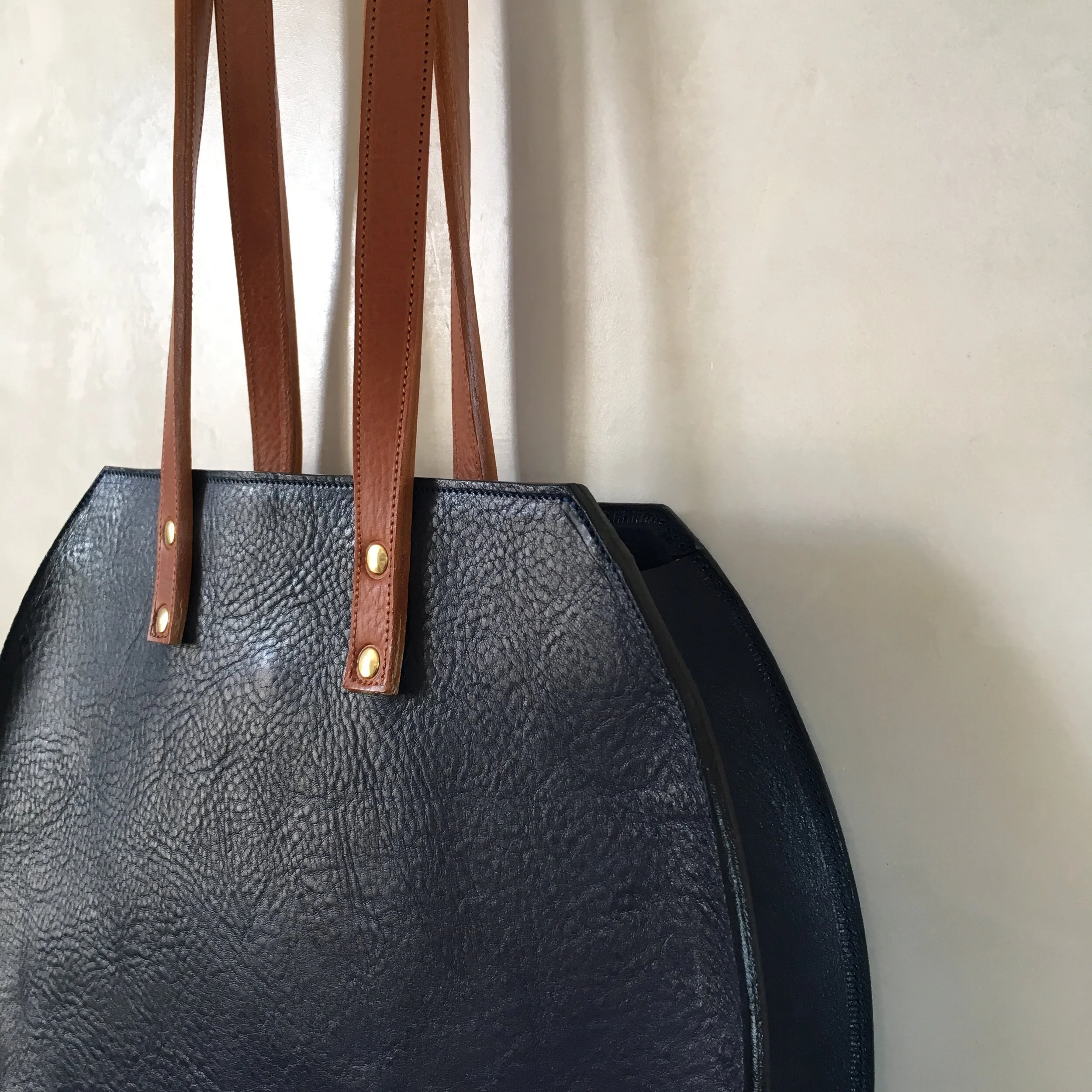 new moon shoulder1.JPG