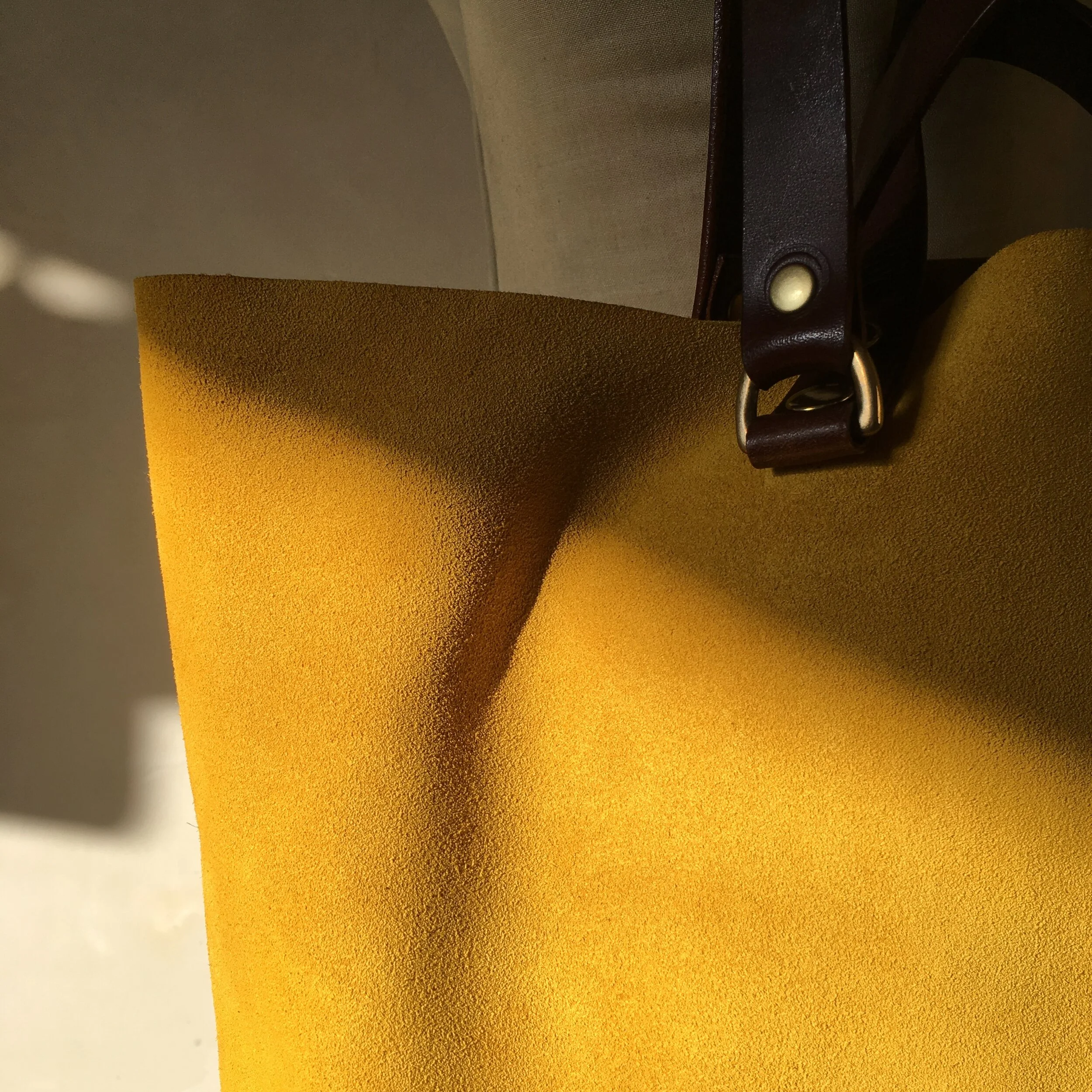 yellow suede shopper 1.JPG