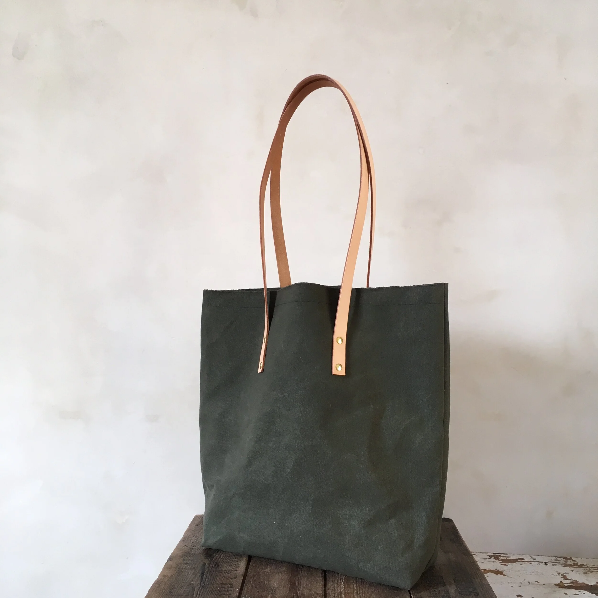 Dry waxed shopper 1.JPG