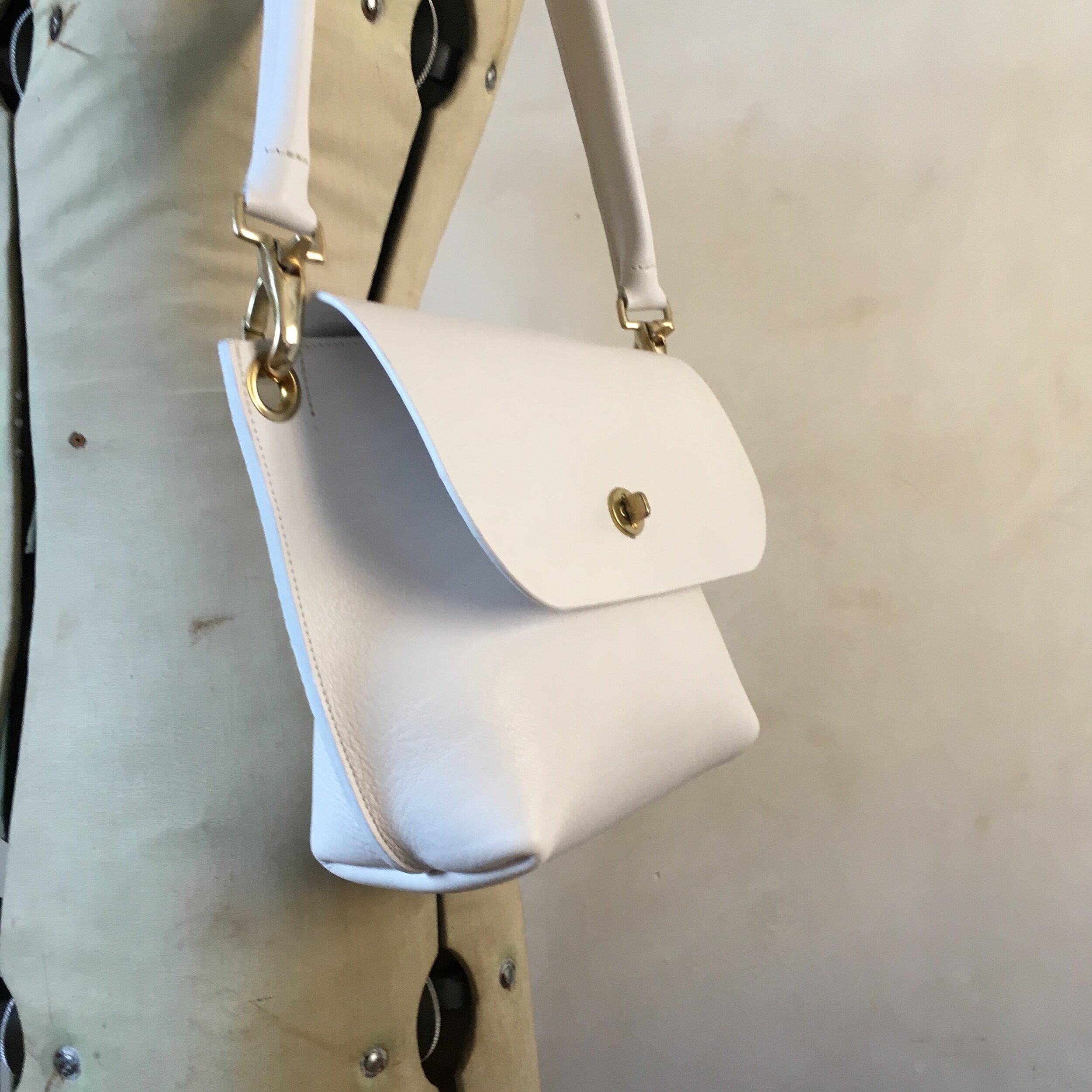 white satchel shoulder.JPG