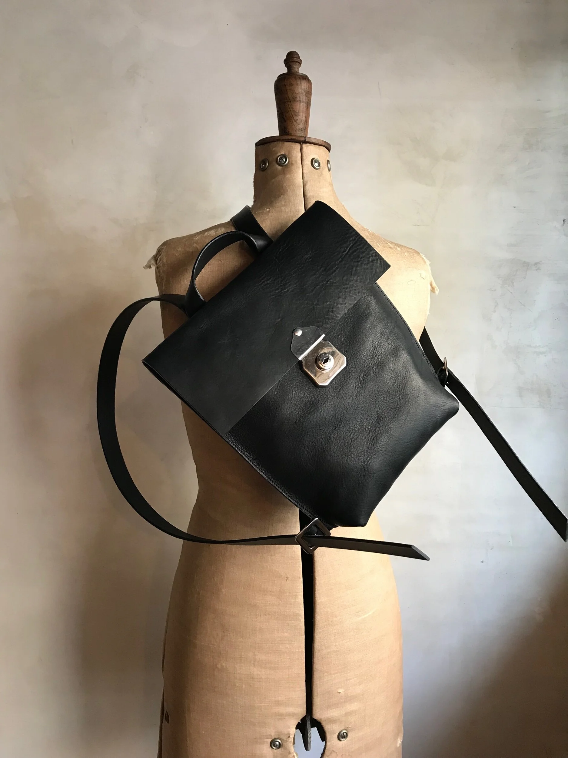 7DC9DBED-5852-4C4F-B538-4C1113B6AEC1