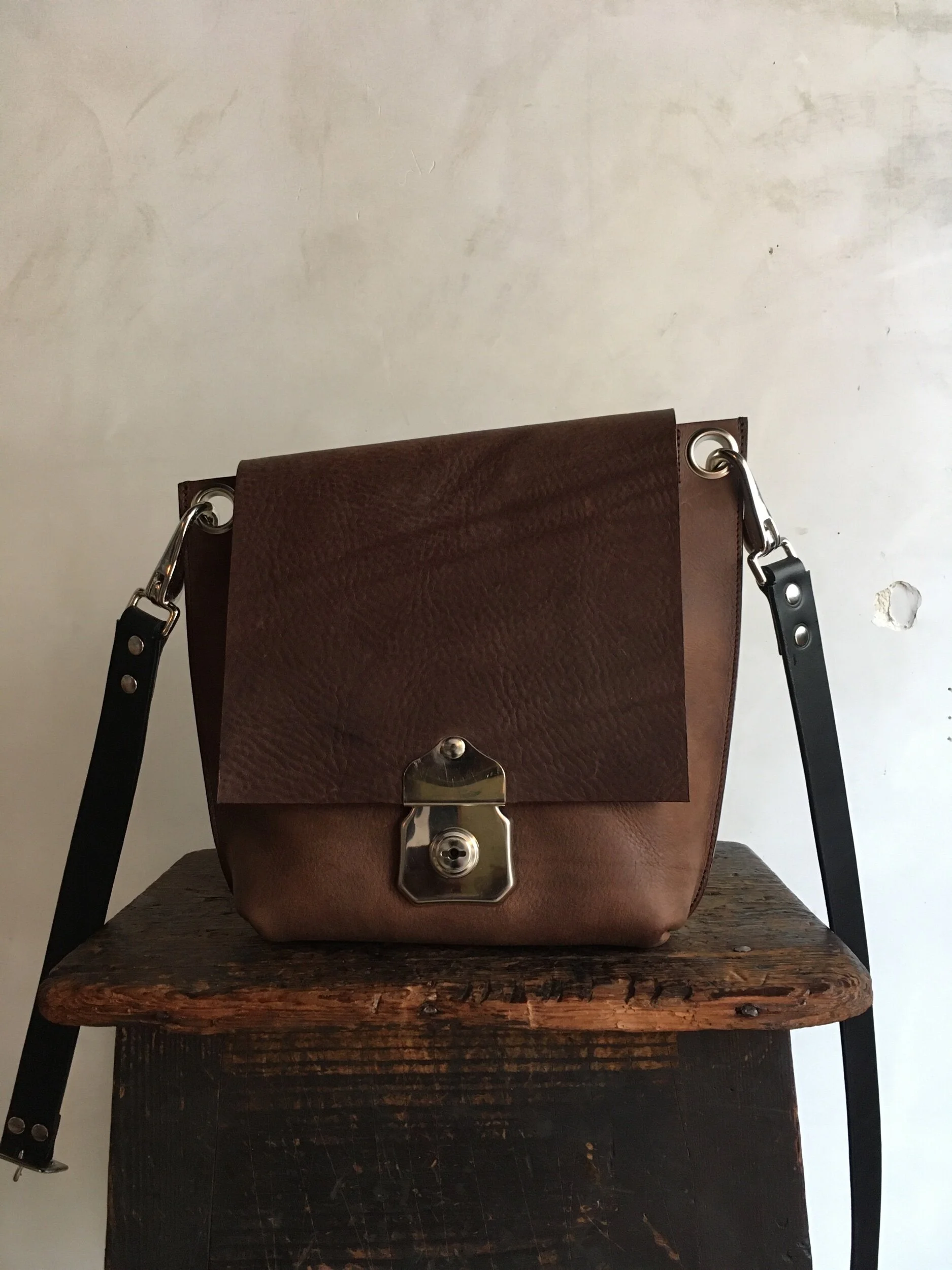 7E80F7CC-44B7-49AD-9E5B-0F5590231F10