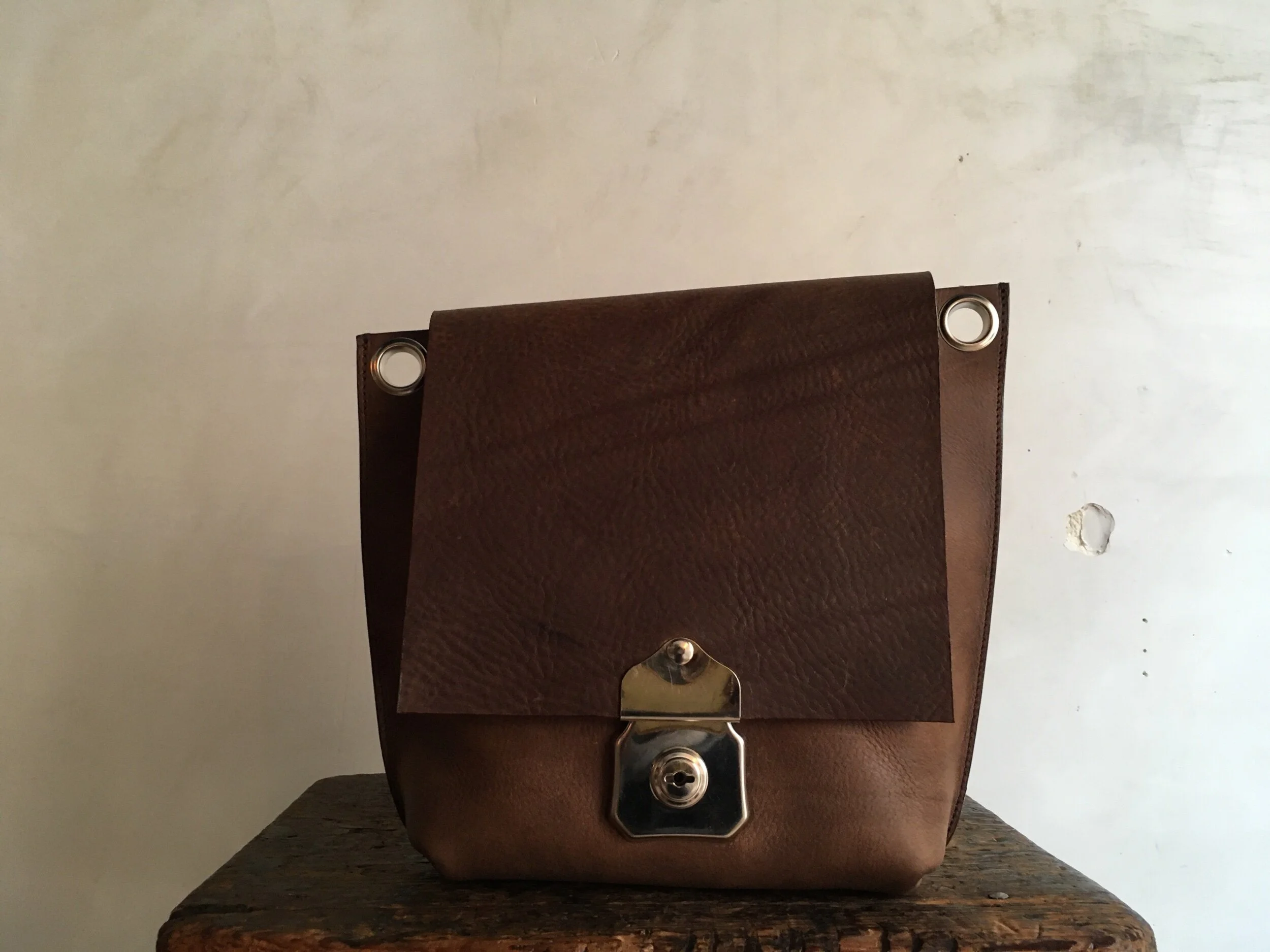 D2546662-82DD-4BFB-8C3F-2F6DEA6190AB