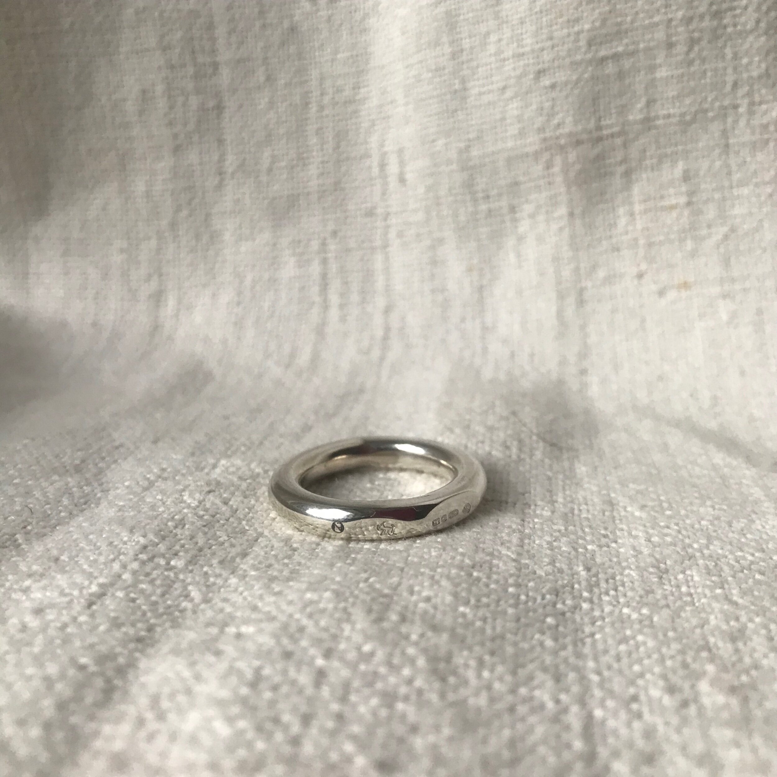 6DC37094-C7EF-4BA6-A8B4-A2D2BF3F2434