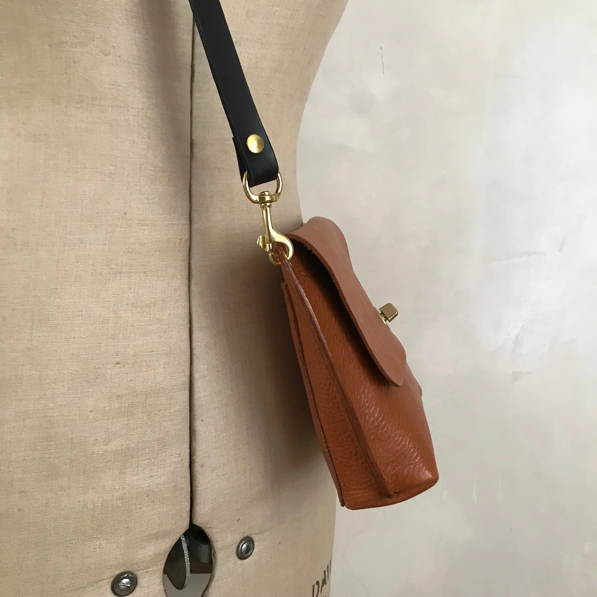 B871260D-486F-4A9D-9FCE-0C022A69EAA9