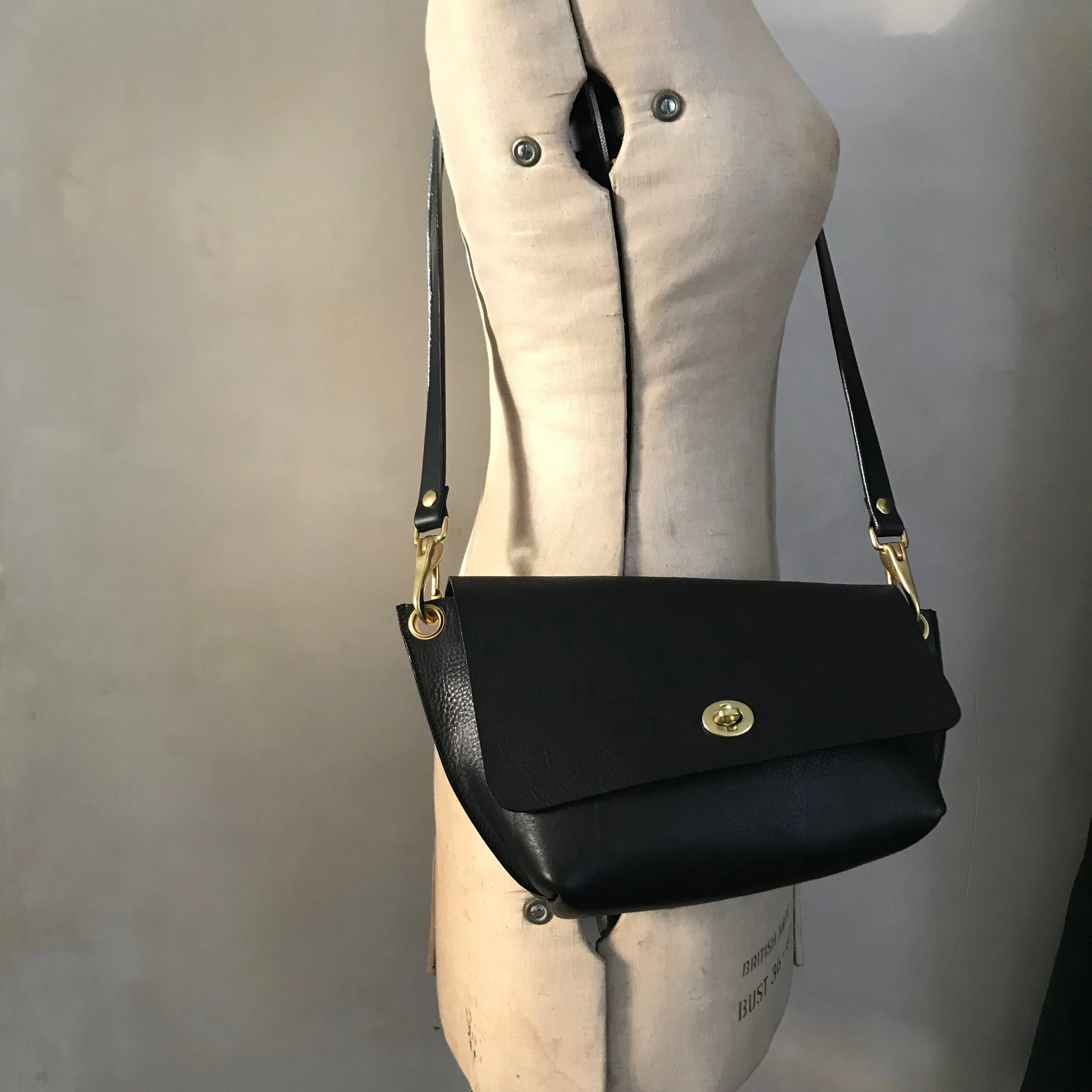 7C07D73A-FA8D-4FF8-9C41-1A1E9F2B1FF9