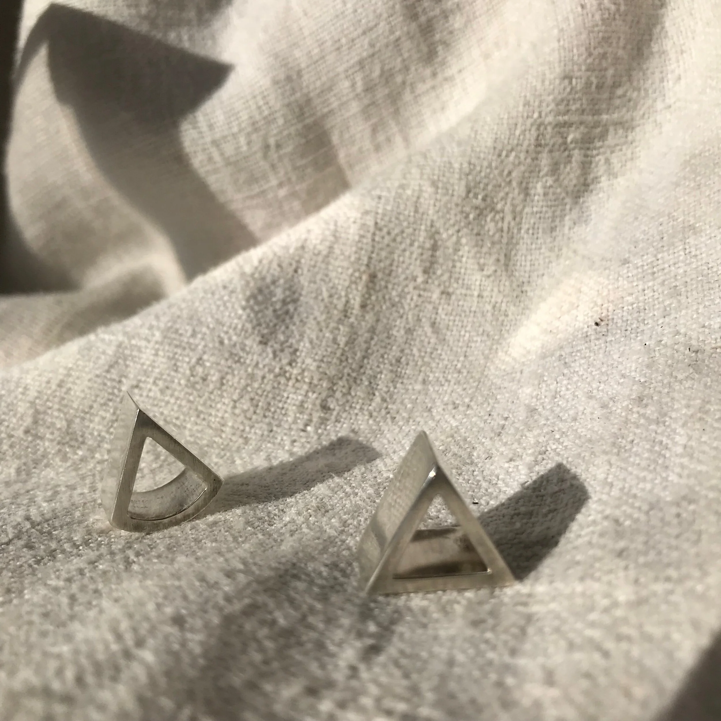 C19953F6-C386-43F1-BD7E-FC2820BDADA0