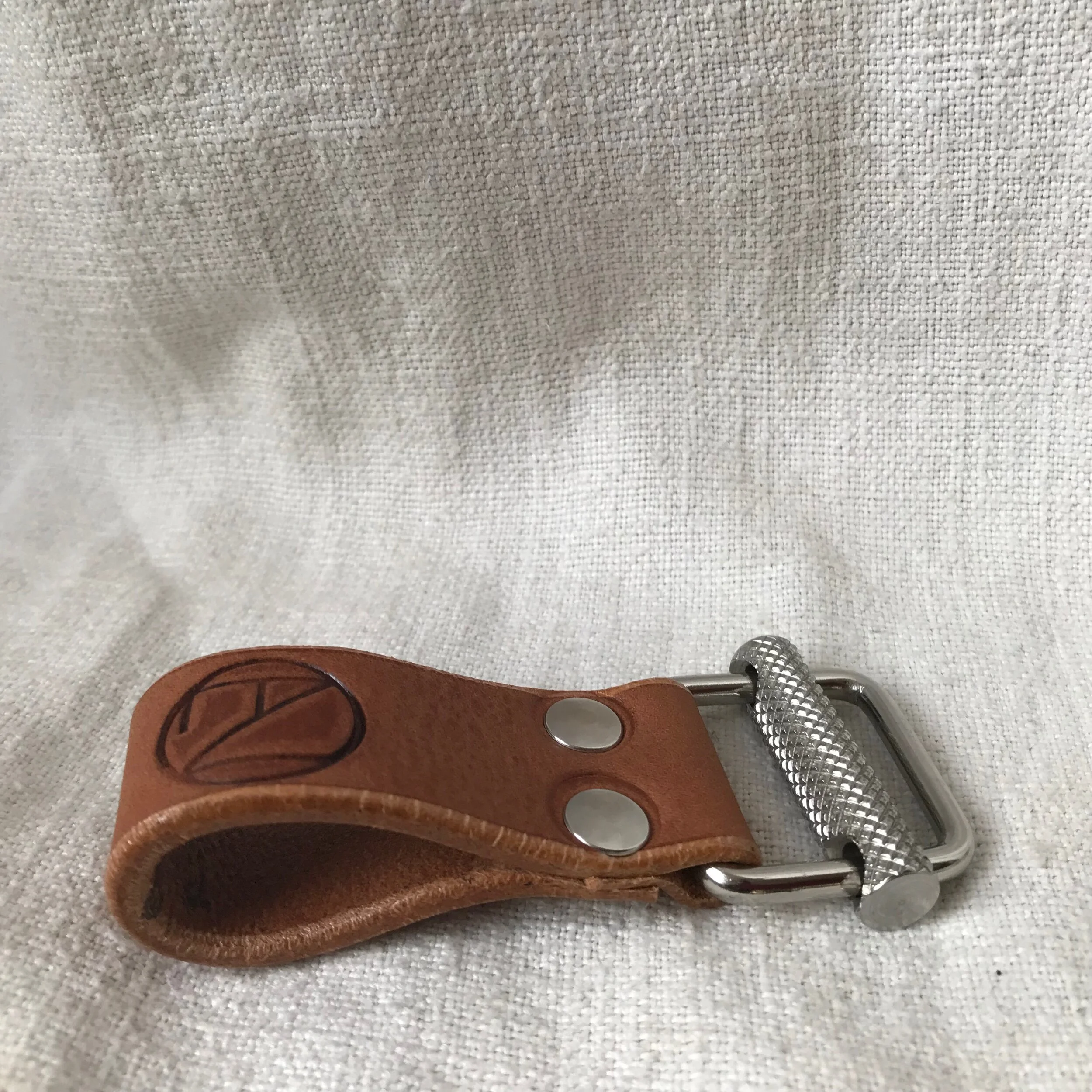 7749EC66-9C56-4639-9309-987AAB549666