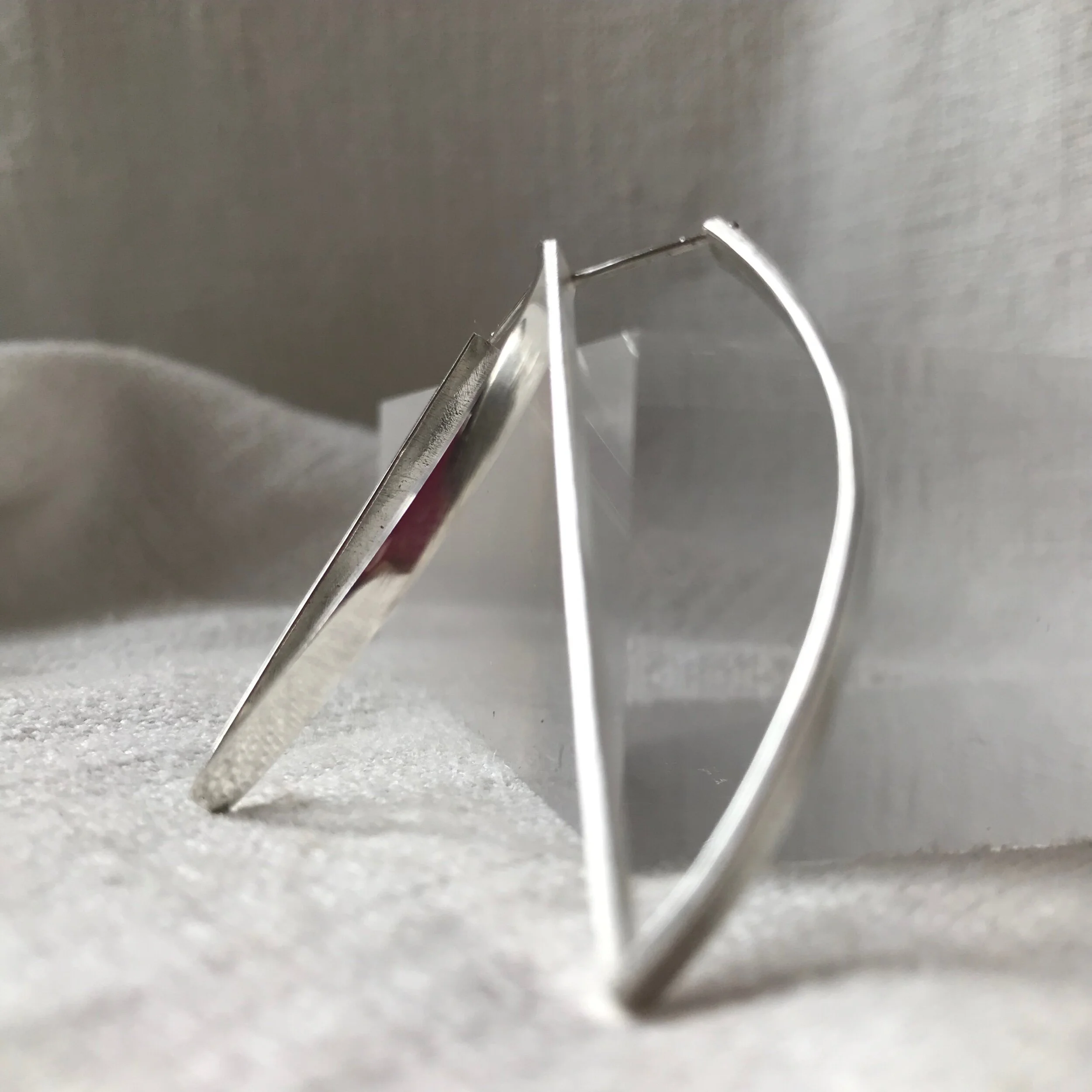 BA17A32E-5A3C-4832-999B-10F0D266C81C