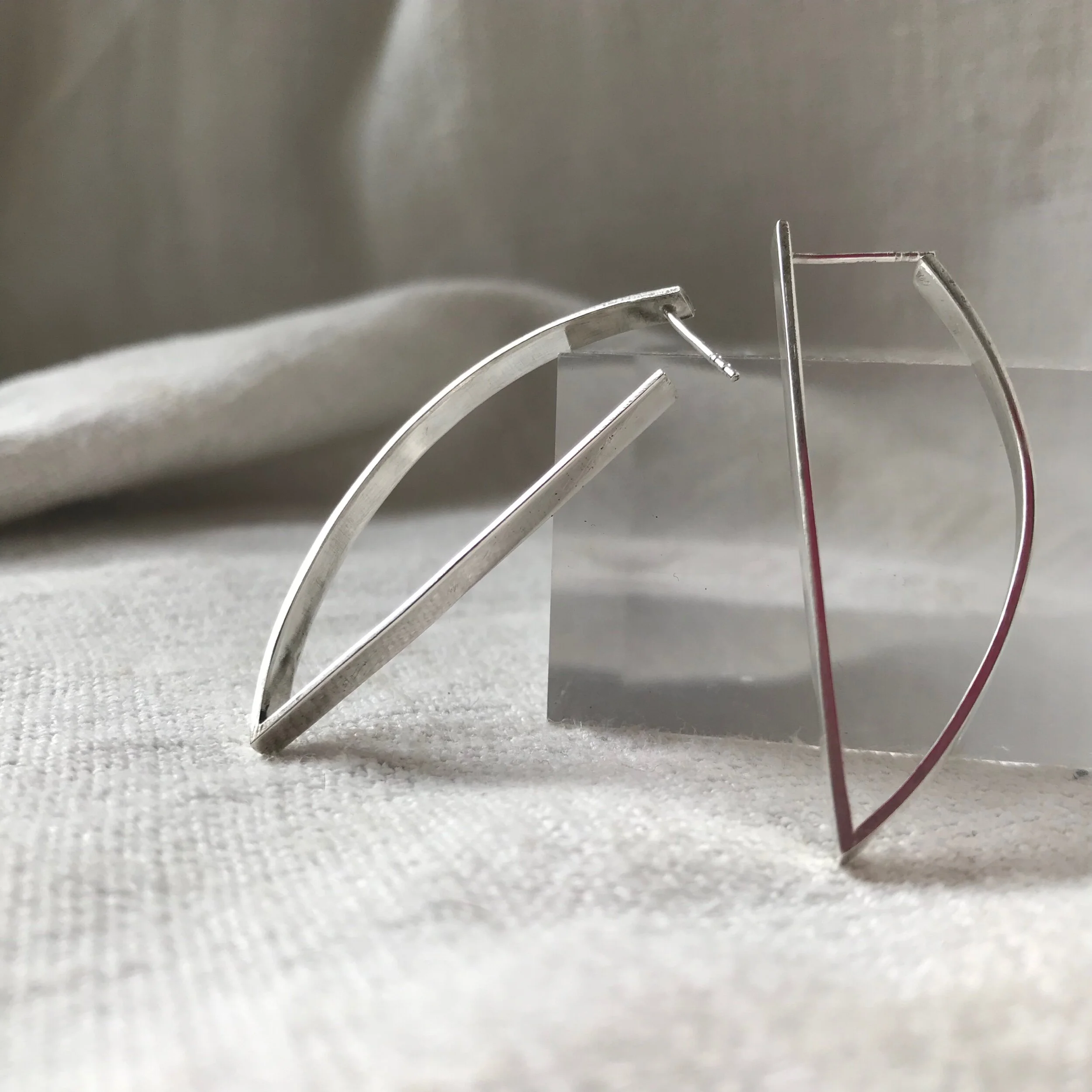 BCA2B8BF-C606-4077-8324-A4D108C2677E