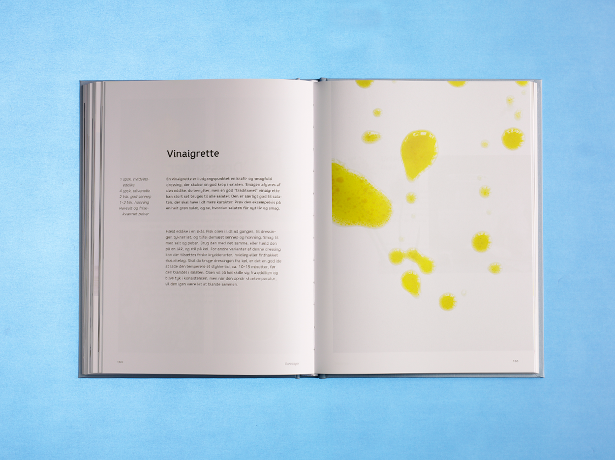 food in a jar_vinaigrette.png