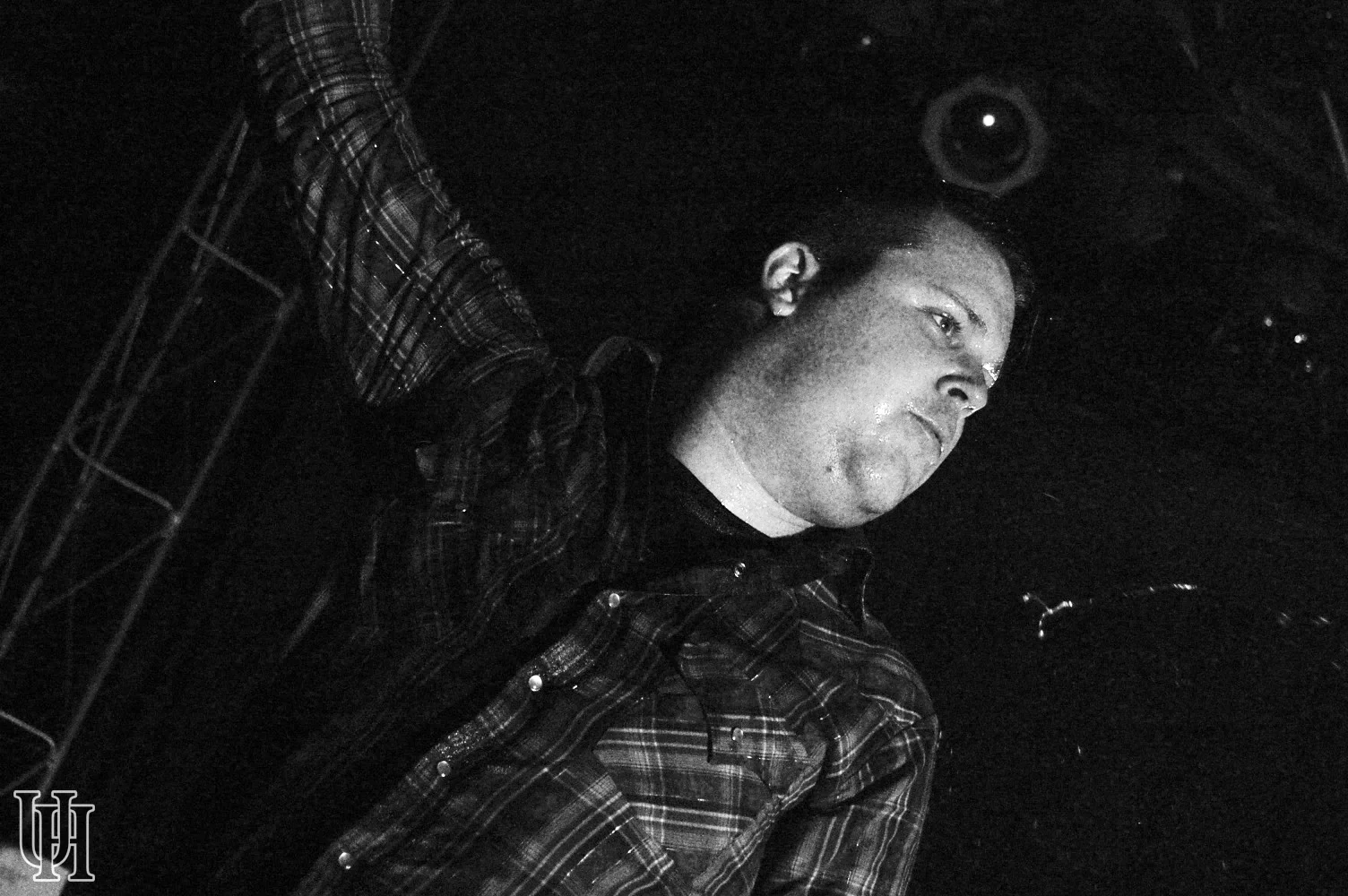 Josh Scogin of The Chariot.jpg
