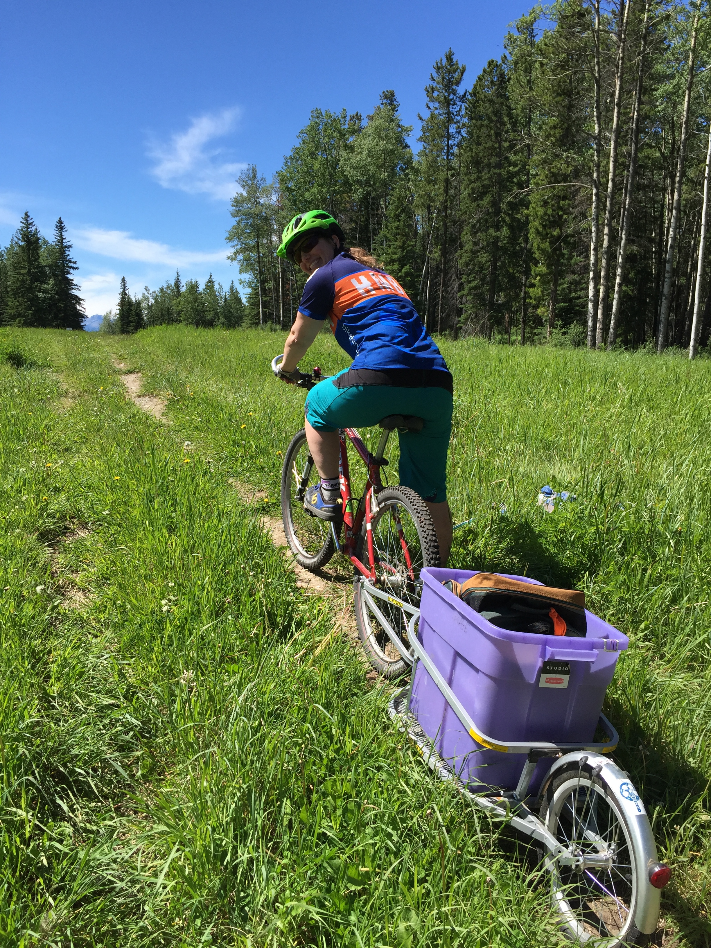 Great travels under summer sunshine