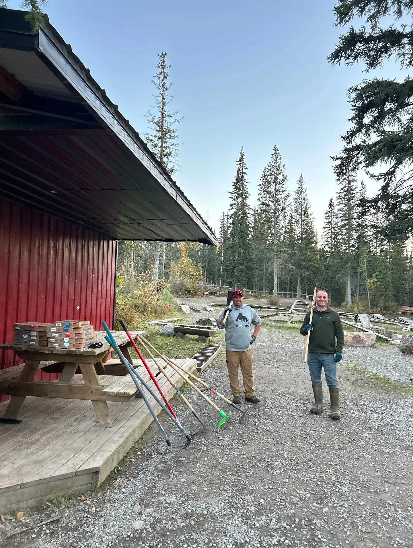 Huge thanks to everyone who came out last night for our Fall Bike Park Maintenance Night! 💪🍂

We had an awesome crew of volunteers helping clean up and get the park ready for winter ~ work that helps us keep the park rideable for a few more weeks! 
