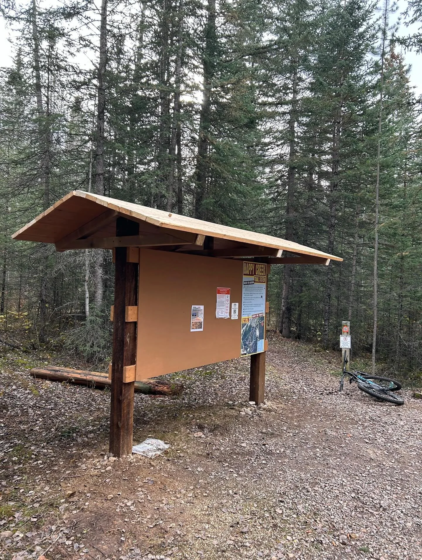 π΅‍βοΈ Have you noticed the new kiosks on the Happy Creek Network?
While there are still a few finishing touches coming in November, we’re grateful to have beaten the frost and gotten them in the ground! π
A huge thank you to the Governme