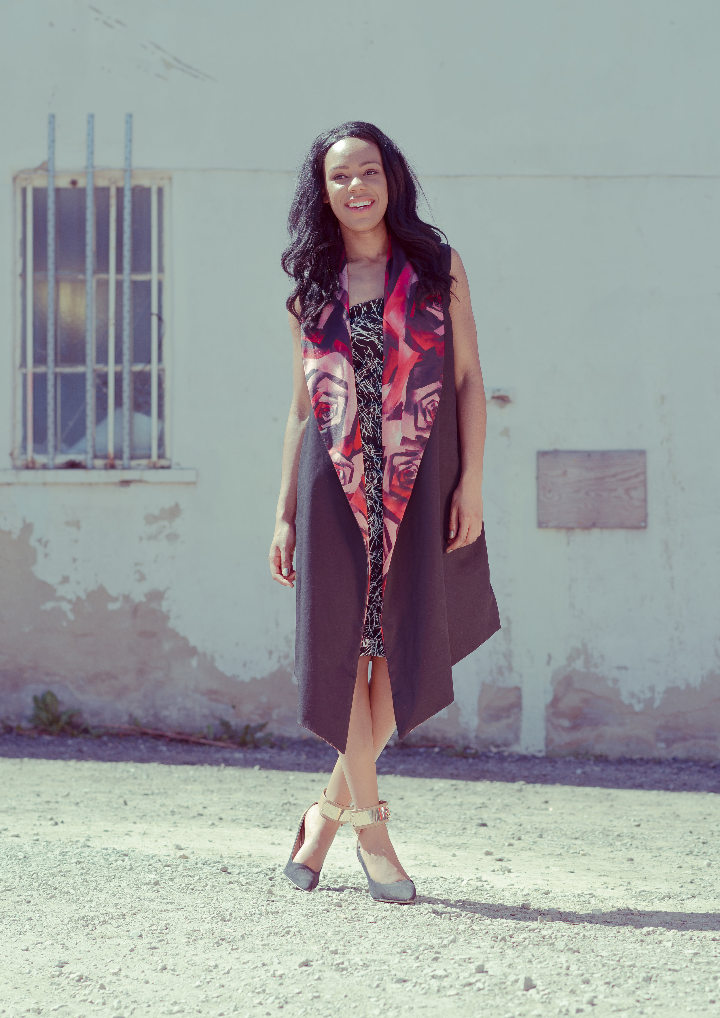 zaramia-ava-zaramiaava-leeds-fashion-designer-ethical-sustainable-tailored-minimalist-emi-red-print-black-jacket-belt-point-skirt-versatile-drape-cowl-styling-womenswear-models-1