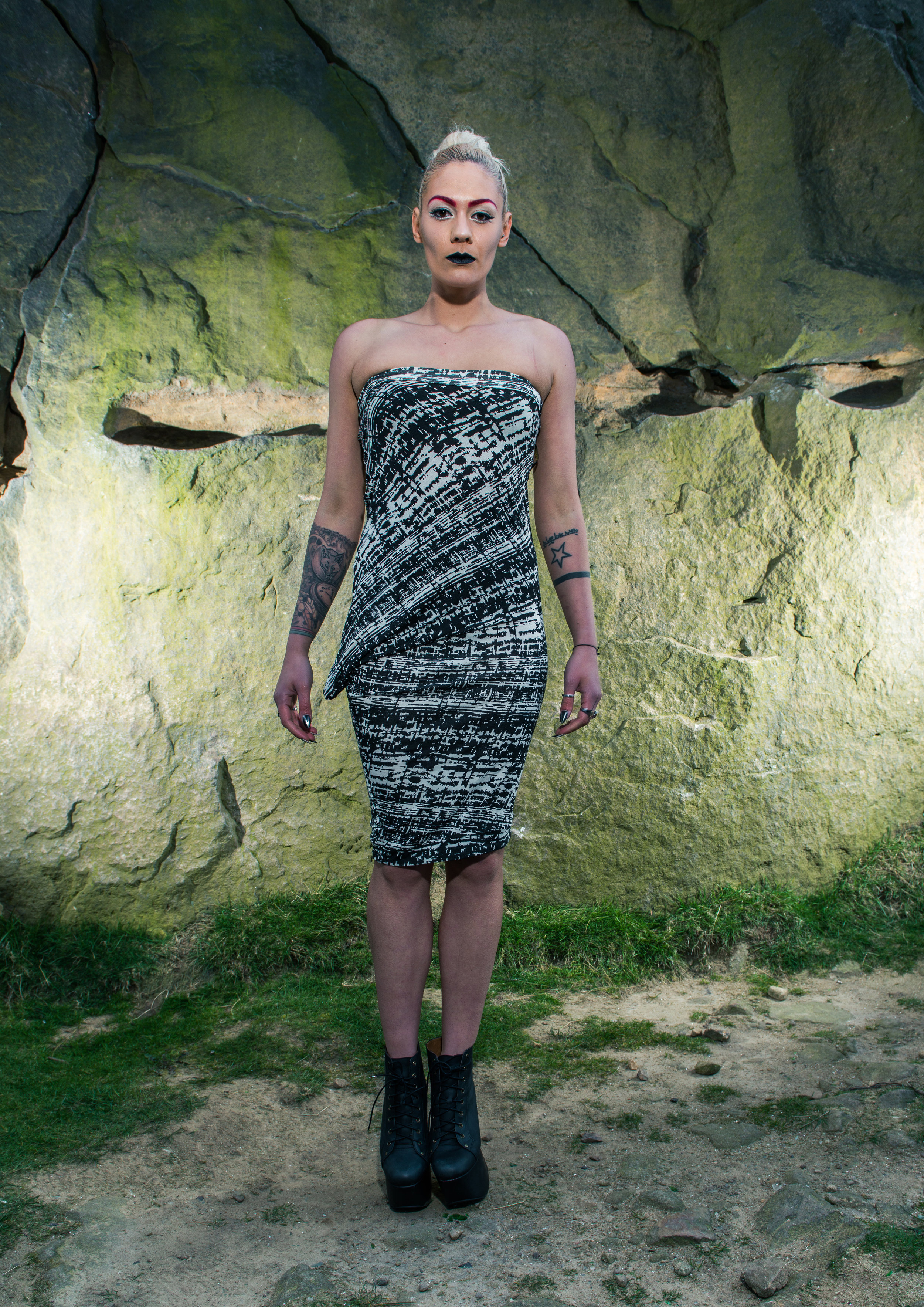 zaramia-ava-zaramiaava-leeds-fashion-designer-ethical-sustainable-tailored-minimalist-aya-grey-print-fitted-bandeau-point-skirt-versatile-drape-cowl-styling-womenswear-models-photoshoot-location-22