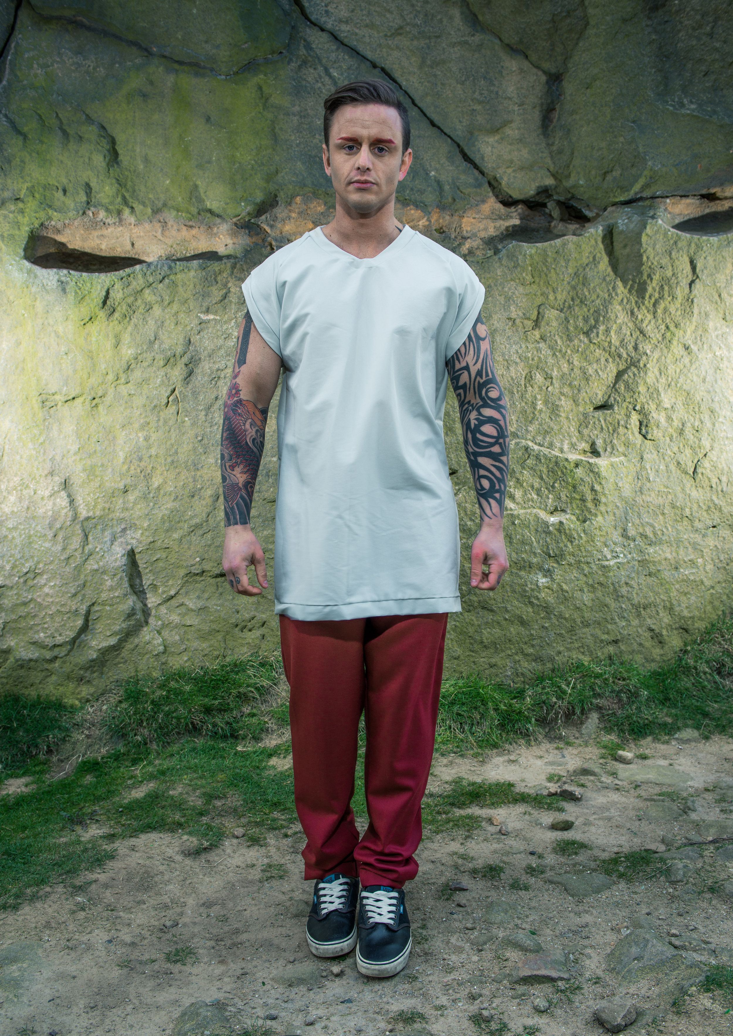 zaramia-ava-zaramiaava-leeds-fashion-designer-ethical-sustainable-tailored-minimalist-denim-red-print-oversized-grey-tshirt-top-trousers-versatile-drape-cowl-styling-menswear-models-photoshoot-10