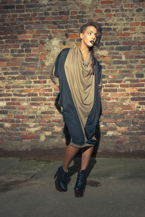 zaramia-ava-zaramiaava-leeds-fashion-designer-ethical-sustainable-tailored-minimalist-versatile-drape-wrap-dress-cowl-bodysuit-aya-midi-panels-print-belt-styling-womenswear-model-photoshoot--87