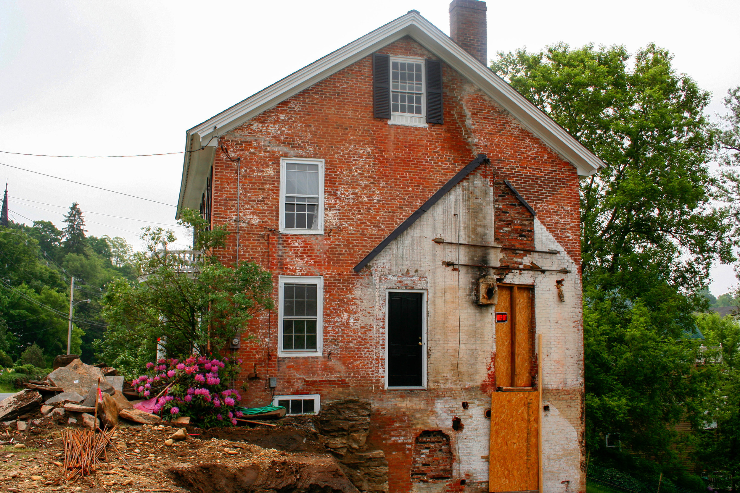 bricKhouse-Recovered.jpg