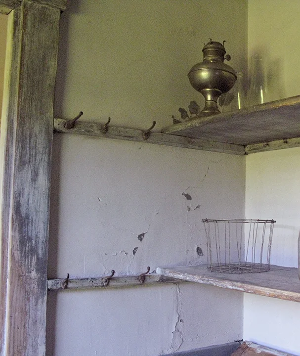 lamp on shelfcrp.jpg